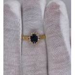 18K Yellow Gold Oval Sapphire & Diamond Ring