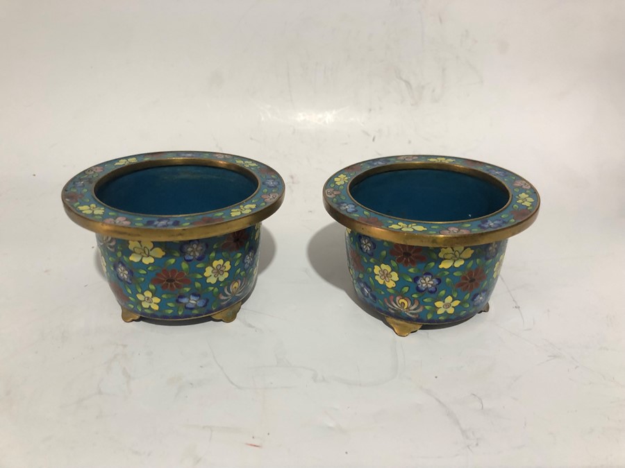 19th Century Pair Of Chinese Cloisonné Planters - Image 6 of 6