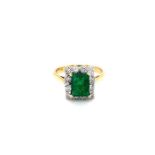 18k White Gold Emerald Ring Single Halo Shoulder Style