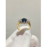 18K Diamond & Sapphire Ring