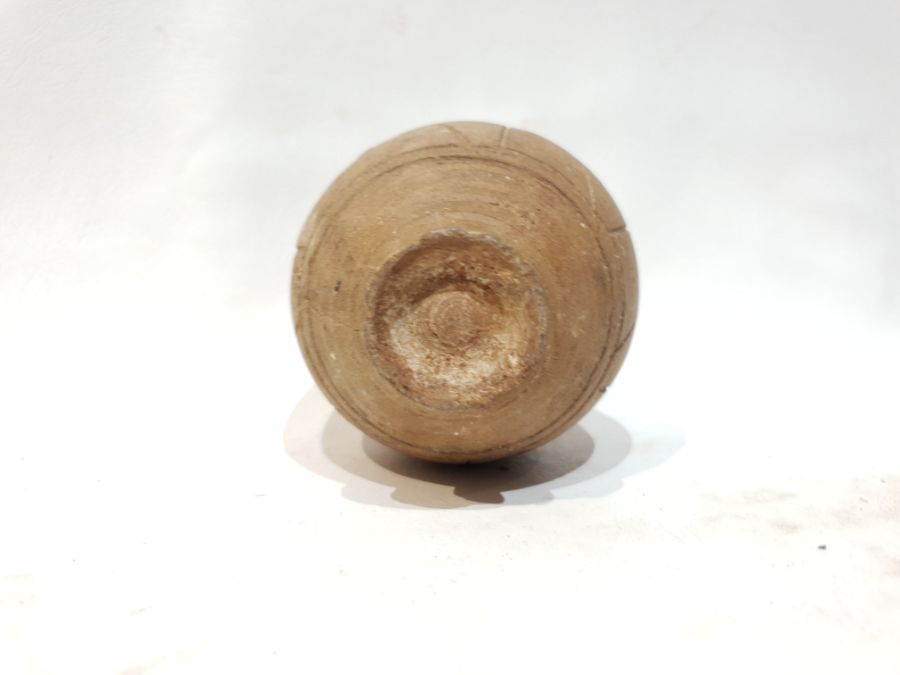 A Small Terracotta Vase - Image 4 of 4