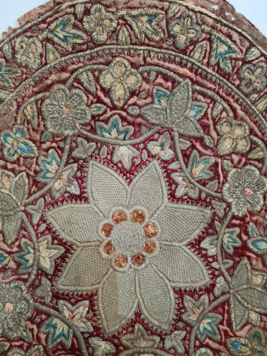 Small Islamic Round Textile - Image 4 of 4