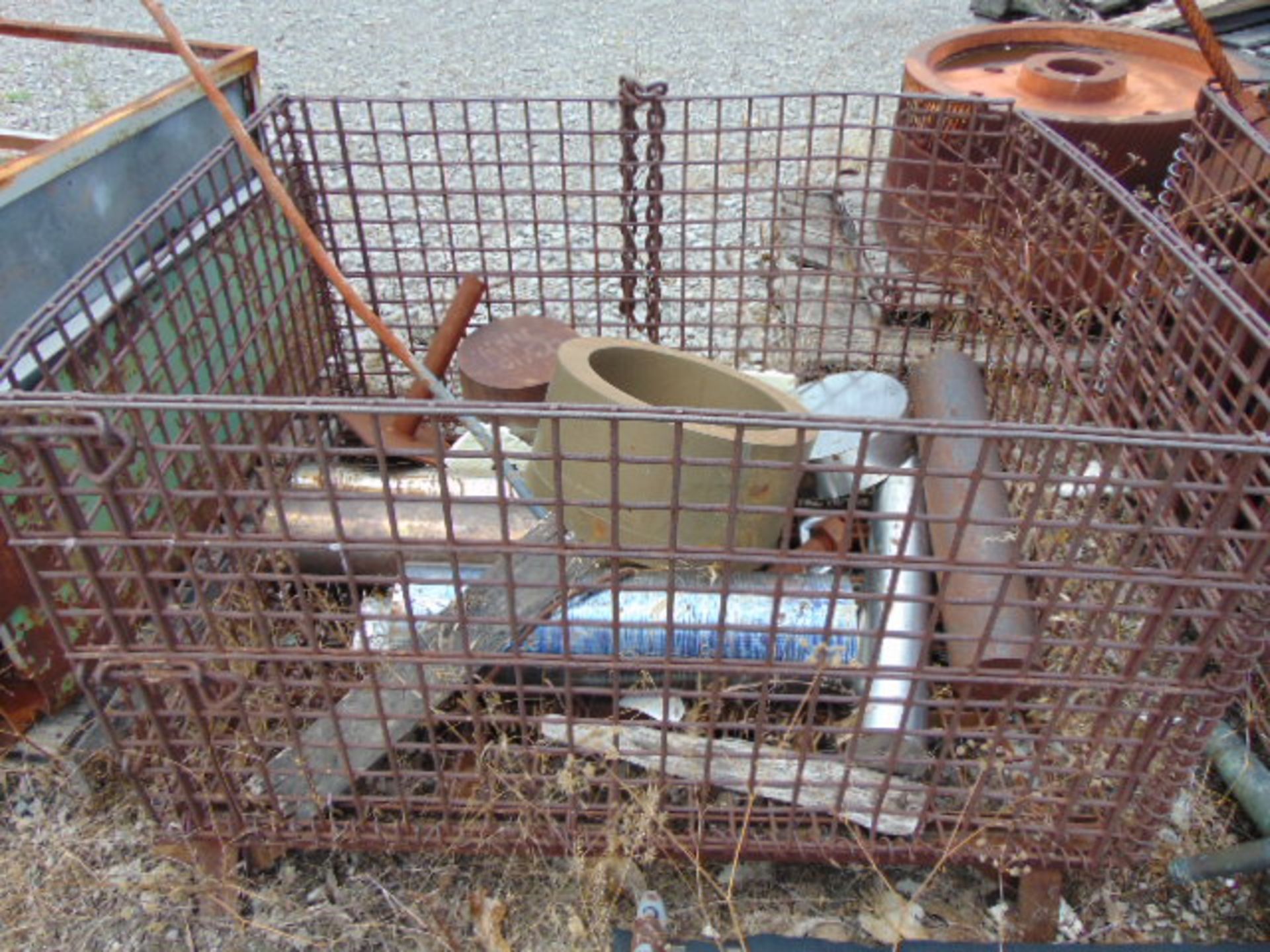 LOT CONSISTING OF: steel boxes, steel & wire baskets, assorted (in yard) - Image 6 of 7