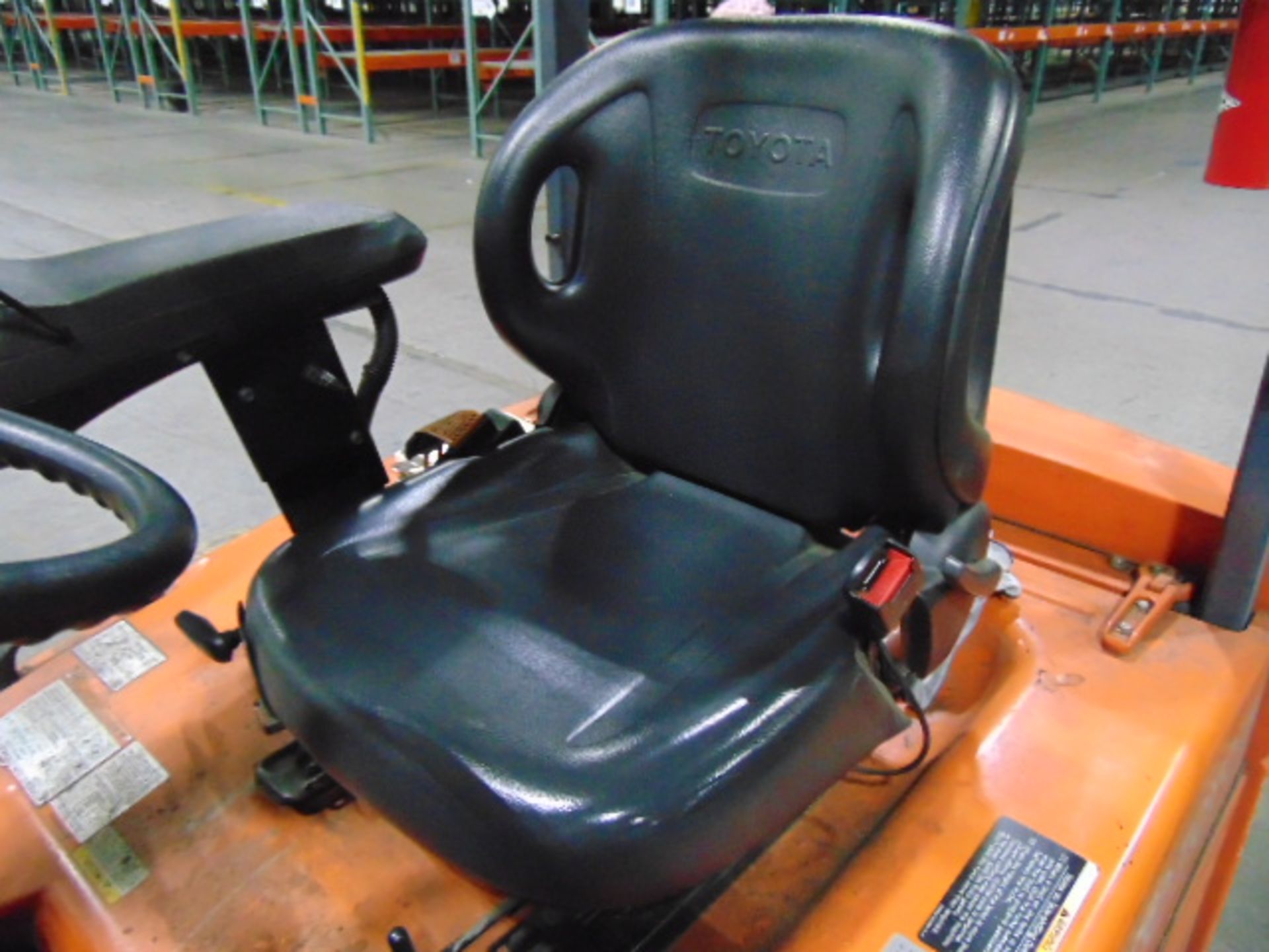 ELECTRIC FORKLIFT, TOYOTA 4,000 LB. BASE CAP. MDL. 7FBEU20, 3,450 lb. cap. @ 24” load center, 189” - Image 7 of 11