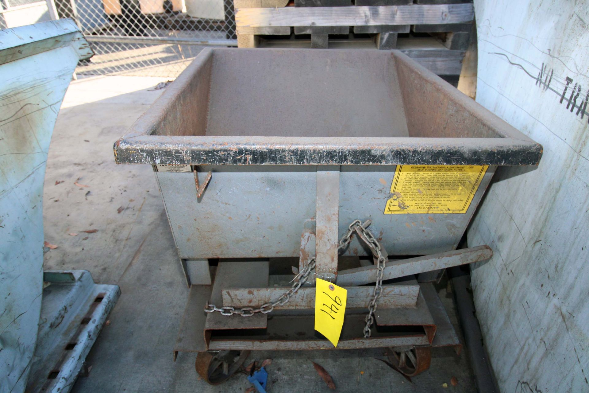 SELF DUMPING MOBILE HOPPER 30" X 38"