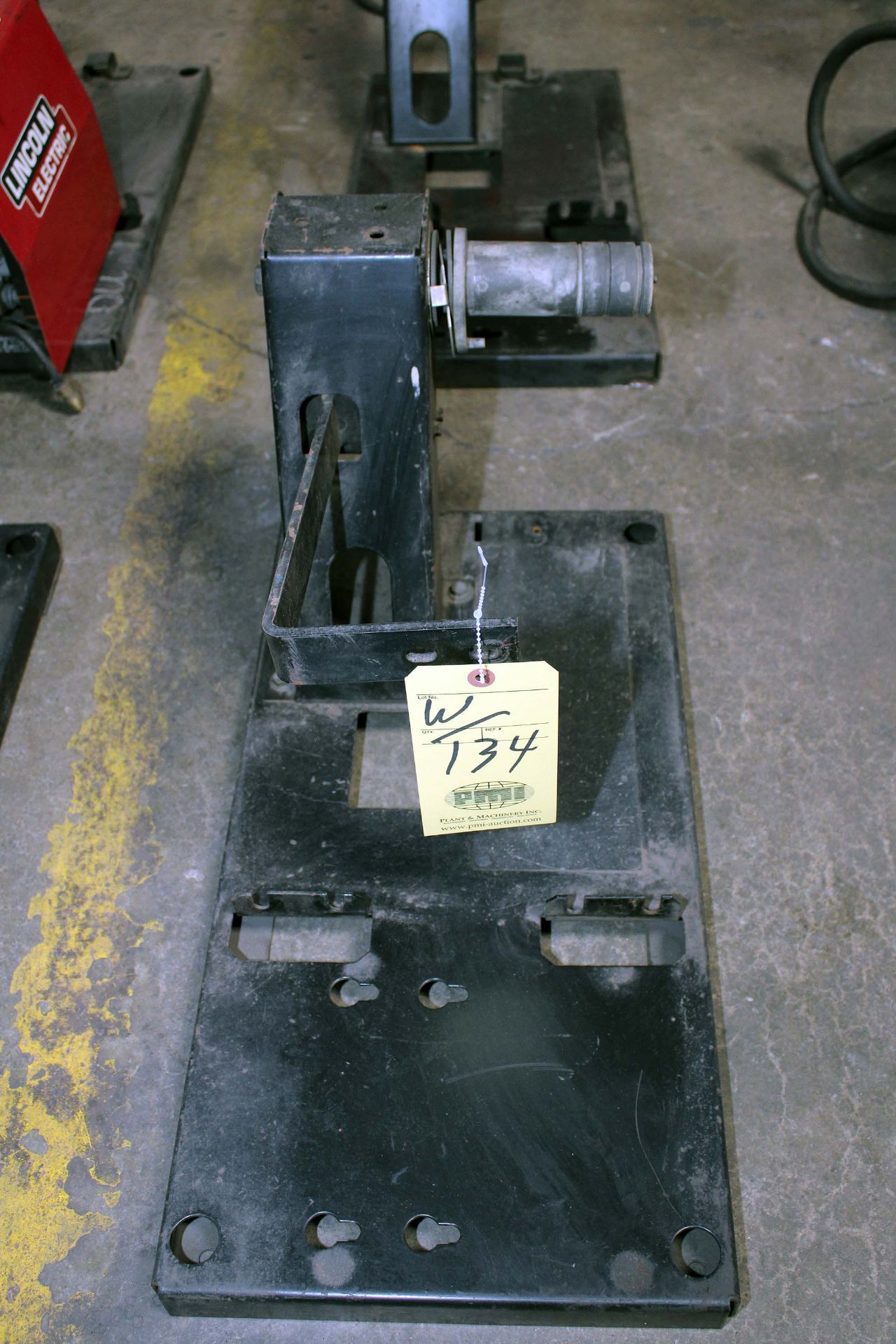 LOT OF WIRE FEED BENCH BASES (4), LINCOLN LF72 - Image 2 of 3