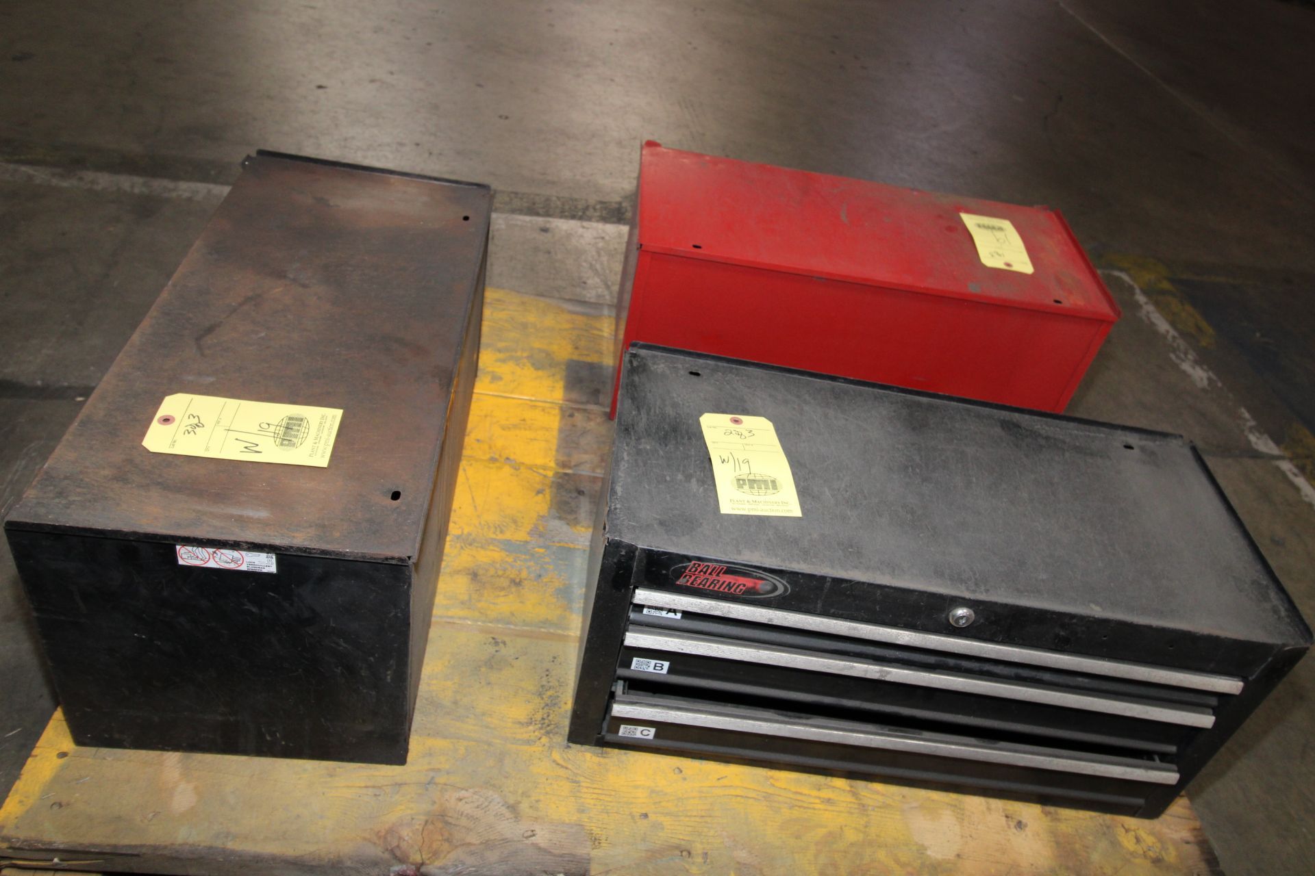 LOT OF TOOL CHESTS (3): Craftsman, 3-drawer - Image 3 of 3