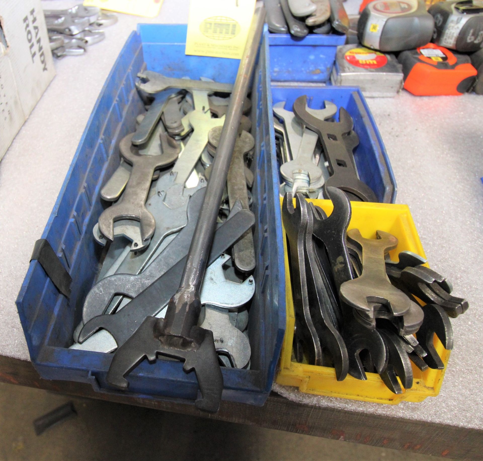 LOT OF WRENCHES & SPANNER WRENCHES