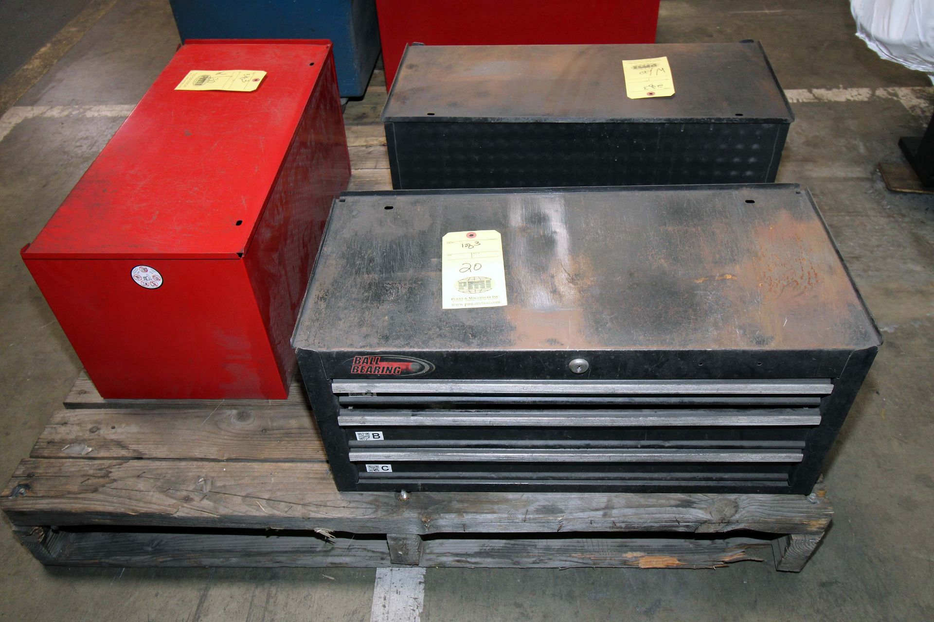 LOT OF TOOL CHESTS (3): Craftsman, 3-drawer - Image 2 of 3