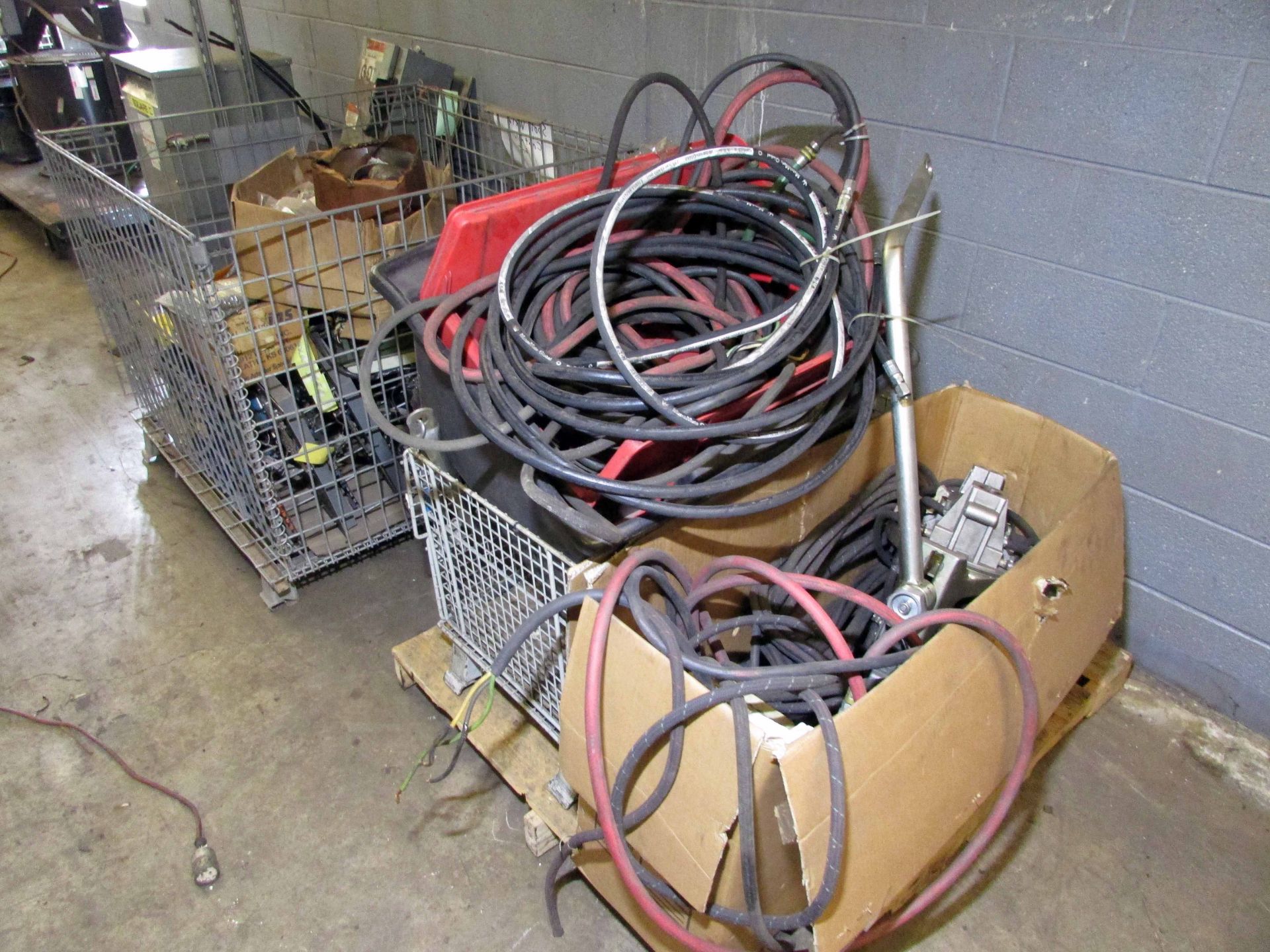 LOT OF ELECTRICAL SPARE PARTS: VFD drives, disconnect switches, transformers, etc., assorted - Image 7 of 7