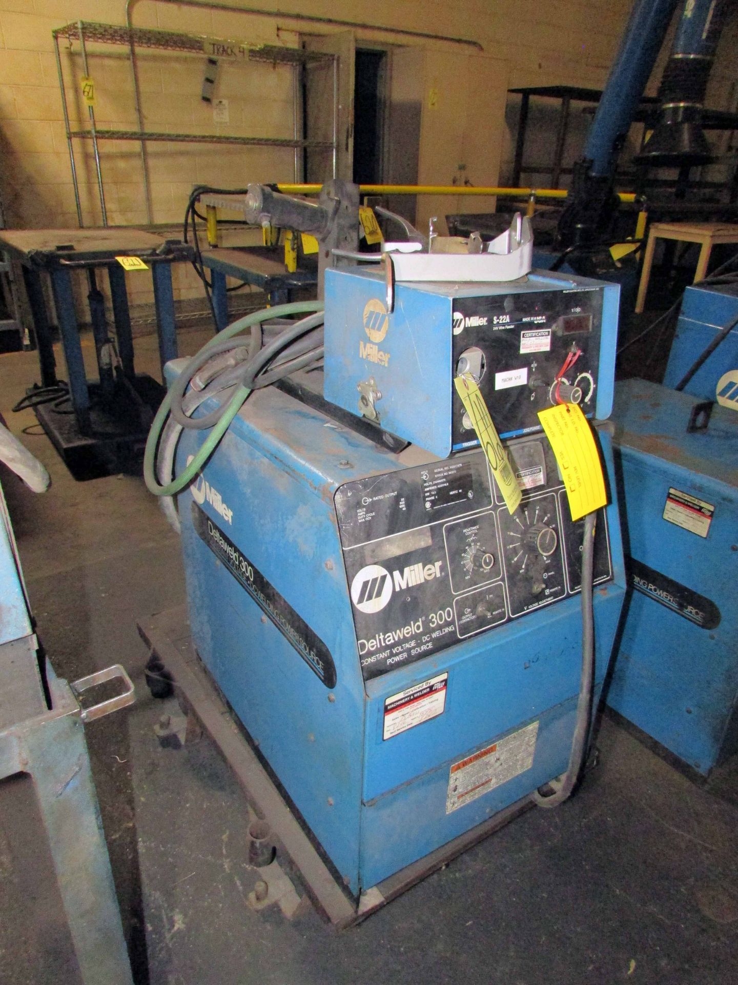 CV DC ARC WELDING POWER SOURCE, MILLER MDL. DELTAWELD 300, 300A, 32V, 40 OCV, 100% duty cycle w/