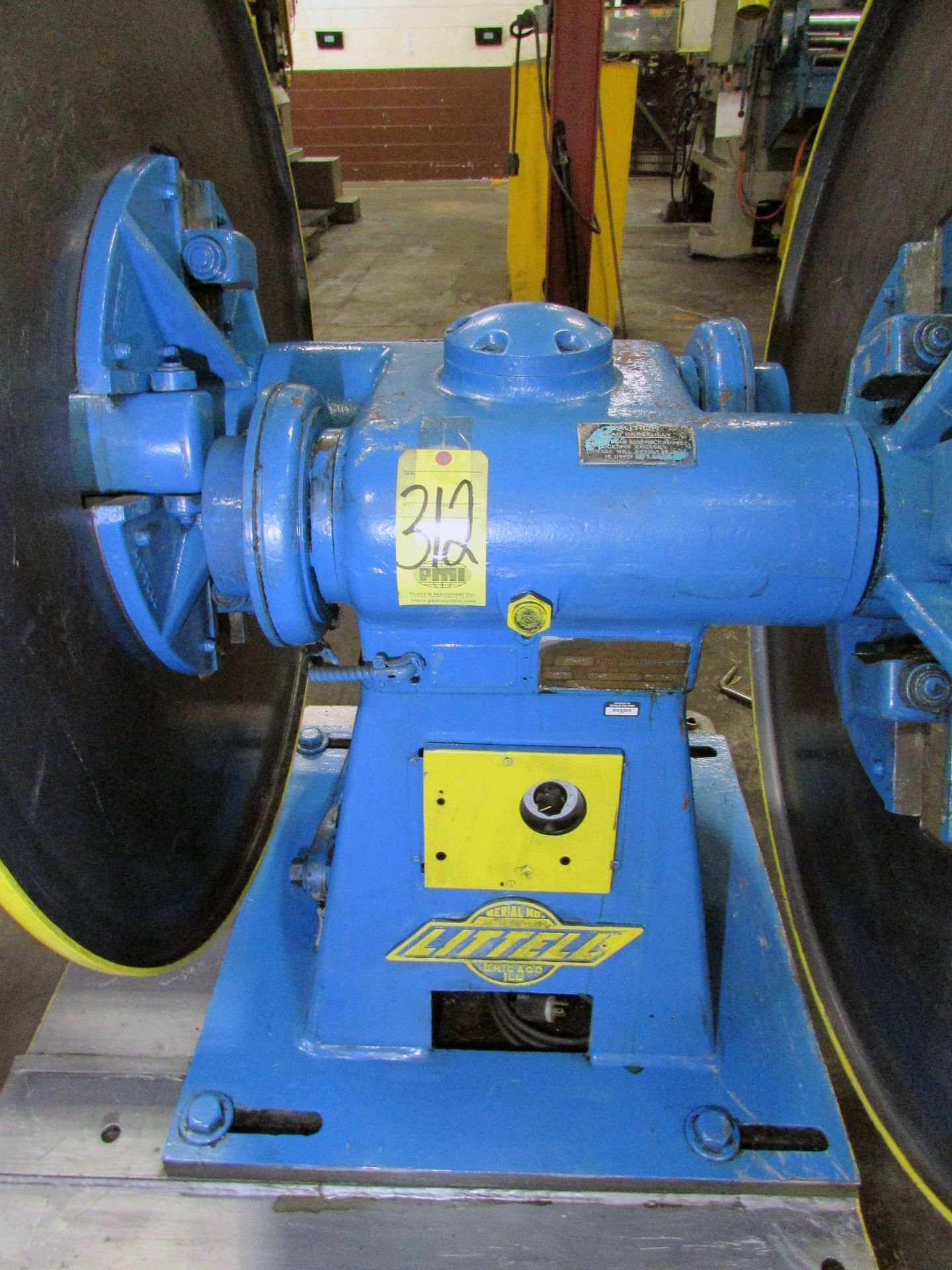DOUBLE COIL REEL, LITTELL 4,000 LB. CAP. MDL. 40-18,18”-22” I.D., 20” max. width, manual - Image 7 of 8