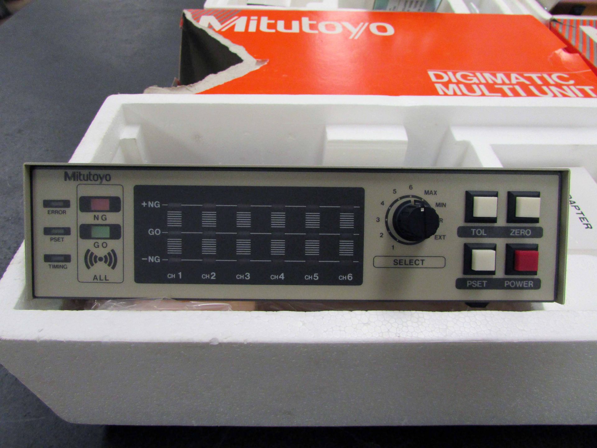 LOT OF DIGIMATIC MULTI UNIT, MITUTOYO MDL. SD-M1 (3), w/ (1) Mitutoyo SD-UI Digimatic difference/ - Image 2 of 5