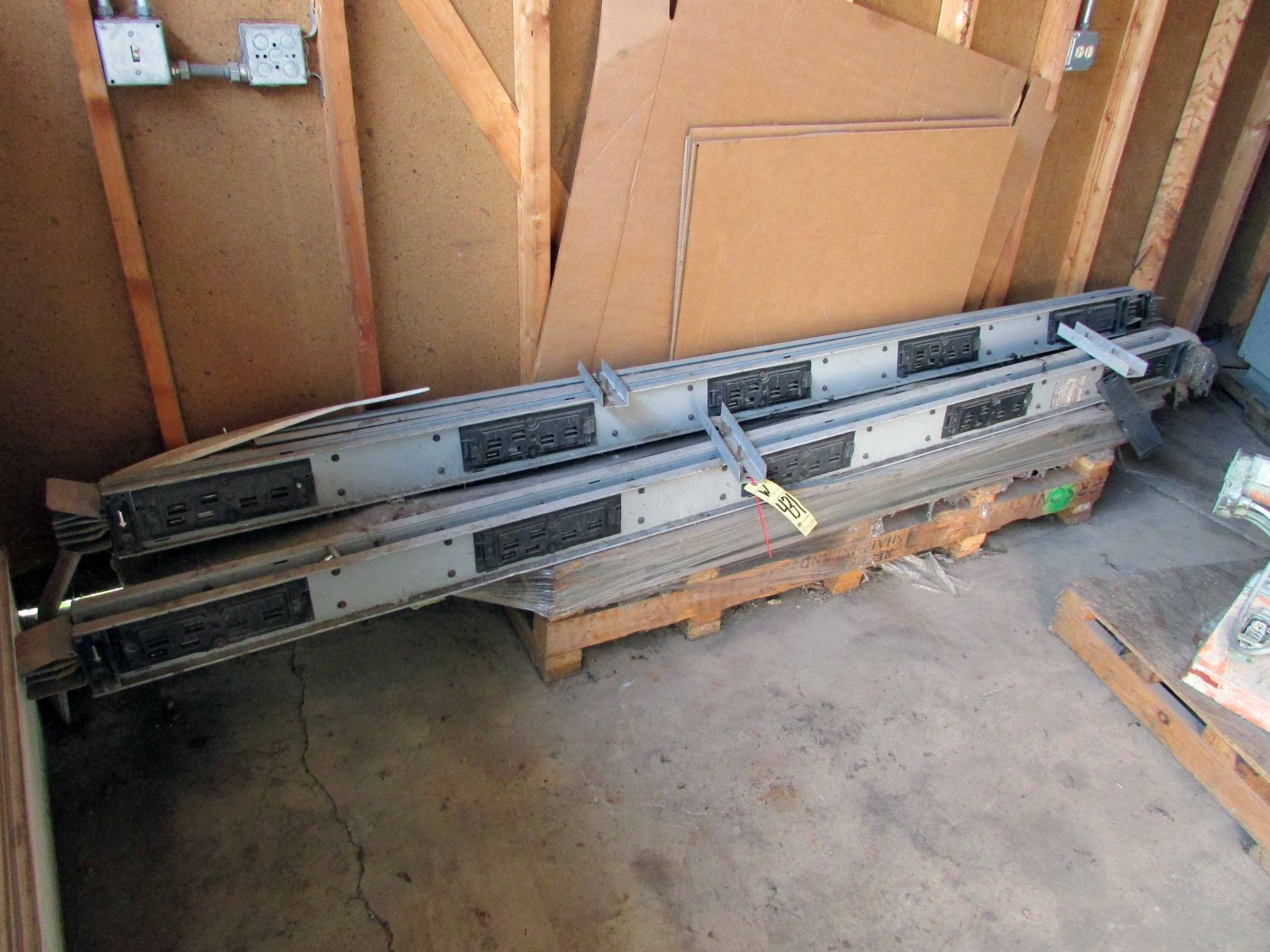 LOT OF ALUMINUM BUSWAY, SQUARE D MDL. I-LINE II AP-508, 277/480V 800A 3-phase, 4W - Image 3 of 4