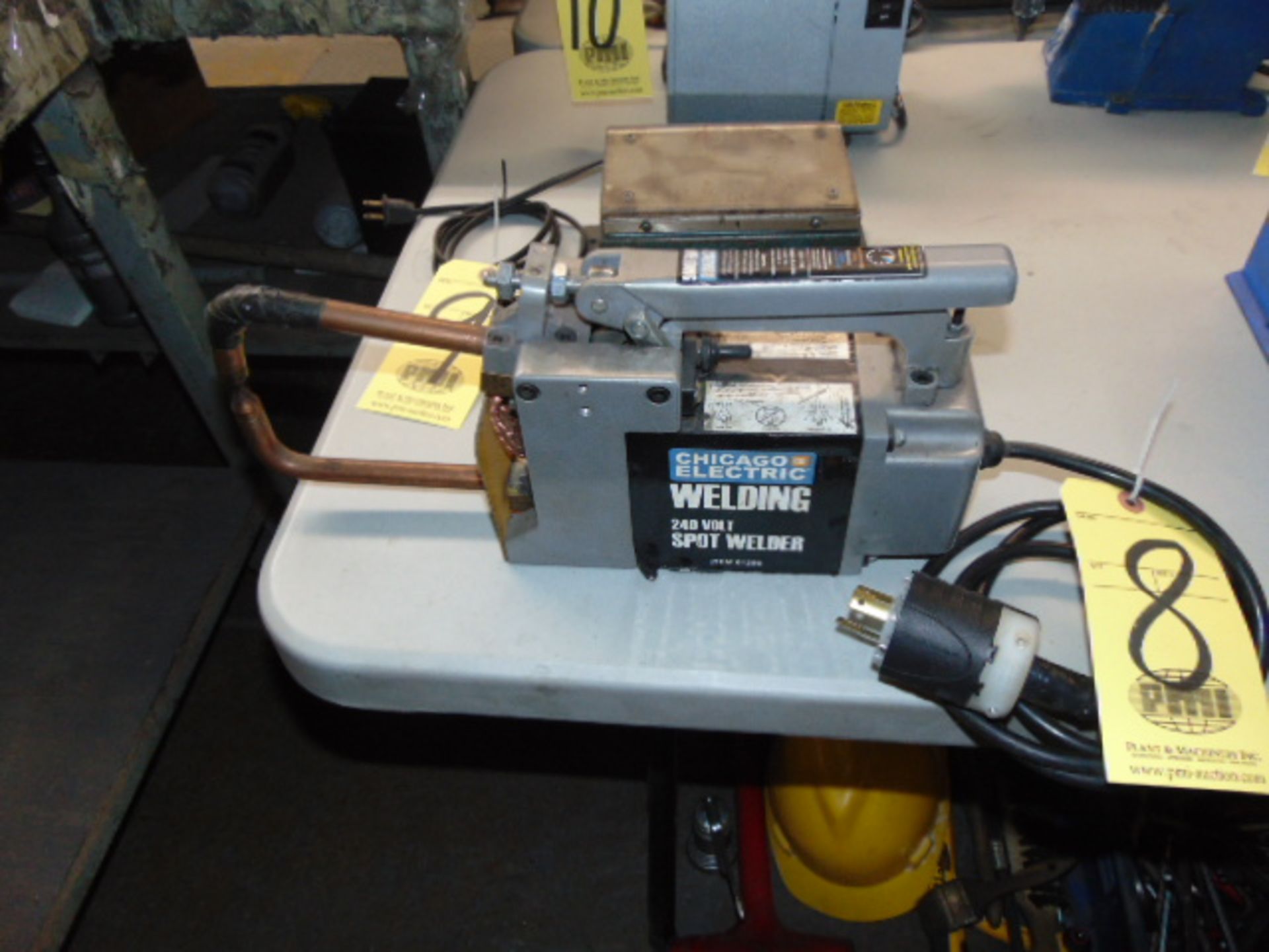 HAND HELD SPOT WELDER, CHICAGO ELECTRIC, 240 V.