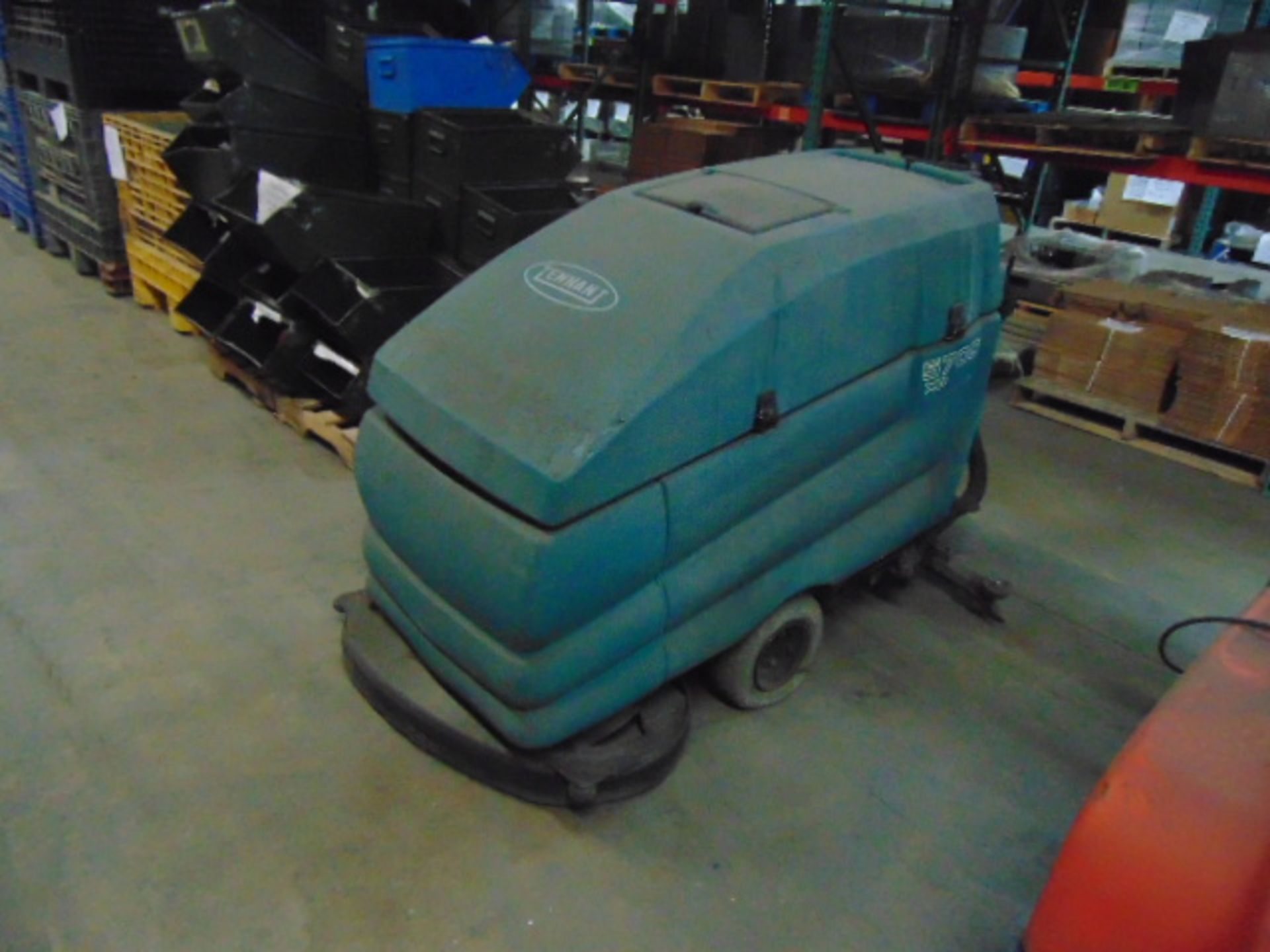 WALK BEHIND FLOOR SCRUBBER, TENNANT MDL. 5700XP, battery pwrd. (out of service)
