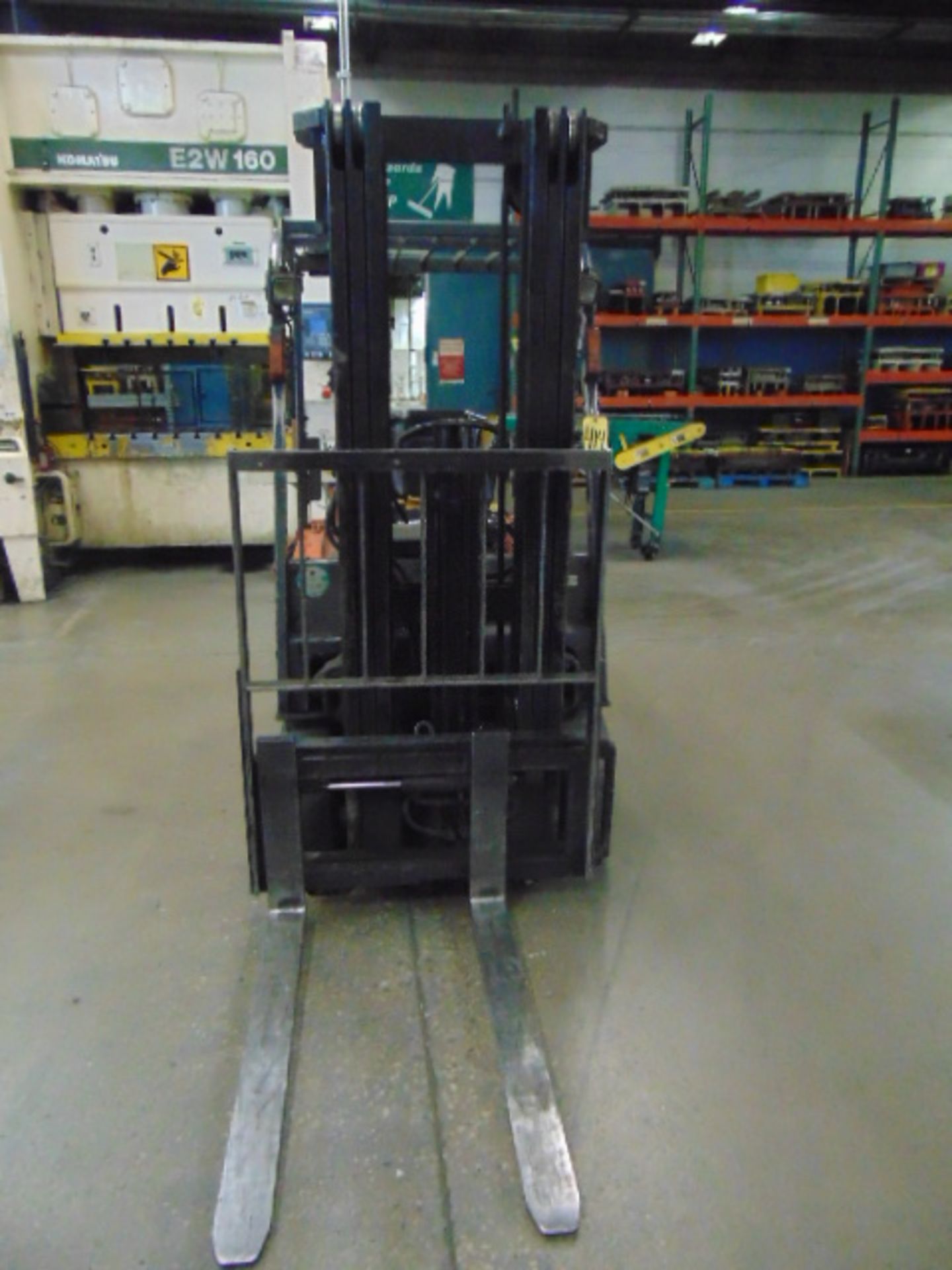 ELECTRIC FORKLIFT, TOYOTA 4,000 LB. BASE CAP. MDL. 5FBE20, 3-wheel design, 3,450 lb. cap. @ 24” L. - Image 3 of 8