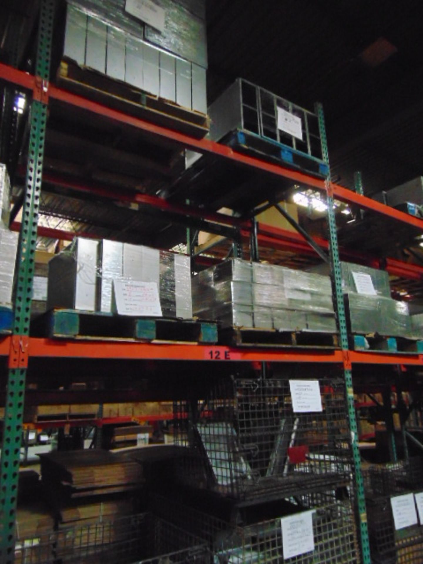 LOT CONTENTS OF PALLET RACKING SECTIONS (24) : steel parts, cardboard boxes (no powder coat or - Image 8 of 26
