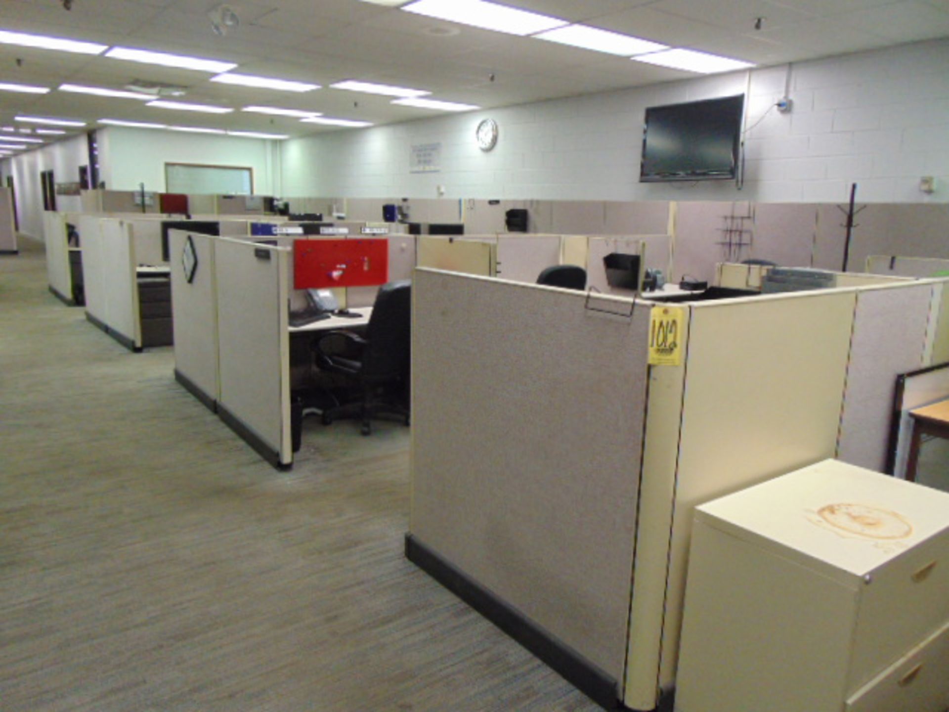 LOT OF OFFICE CUBICLES: (2) printers, (20) chairs, total of (23) desks