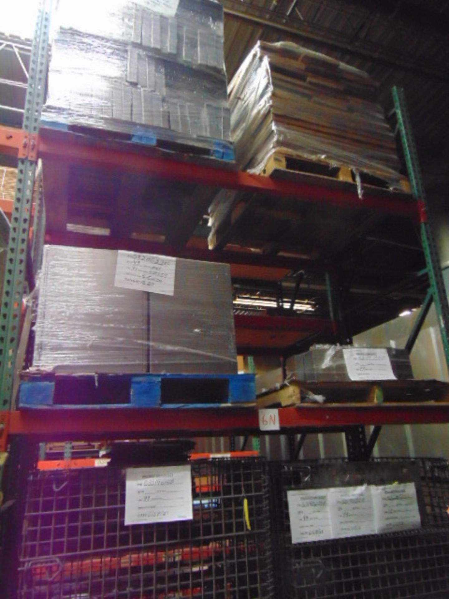 LOT CONTENTS OF PALLET RACKING SECTIONS (24) : assorted steel parts & cardboard (no racks) - Image 14 of 21