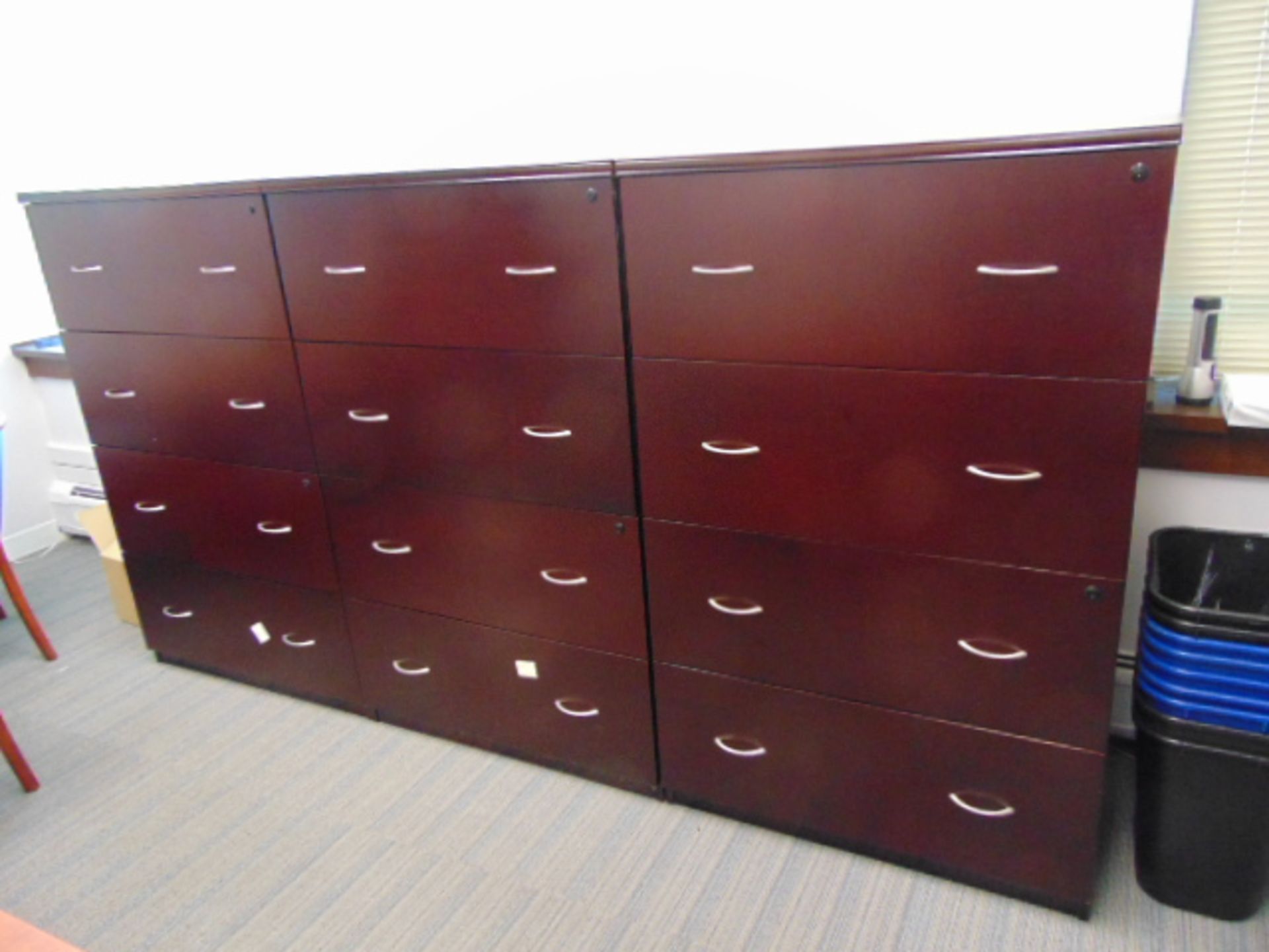 LOT CONSISTING OF: L-shaped desk, table, (5) assorted file cabinets, printer & (7) chairs - Image 4 of 5