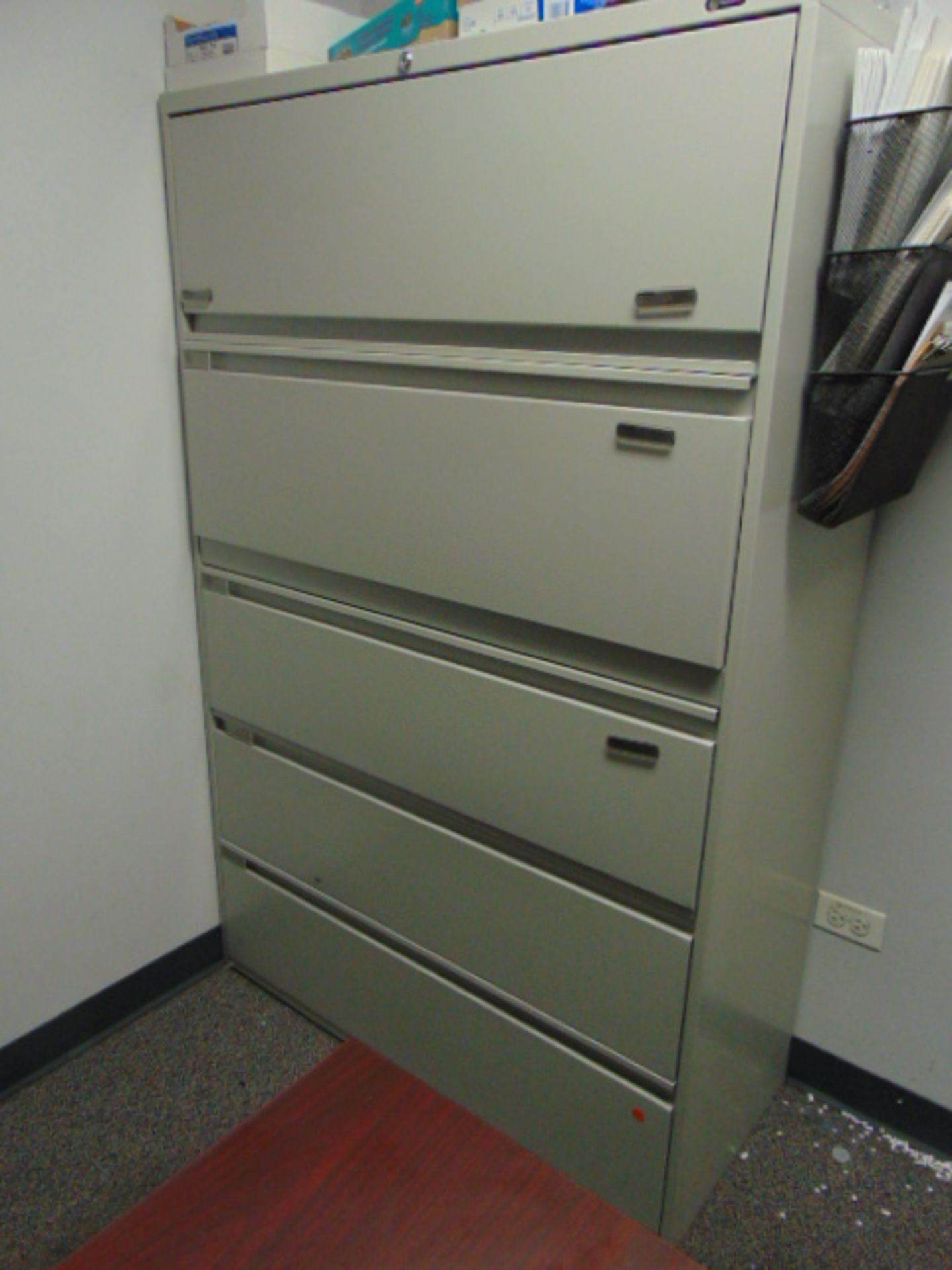 LOT CONSISTING OF: (3) desks, (4) file cabinets, (5) chairs, (2) bookcases & H.P. Printer - Image 8 of 10