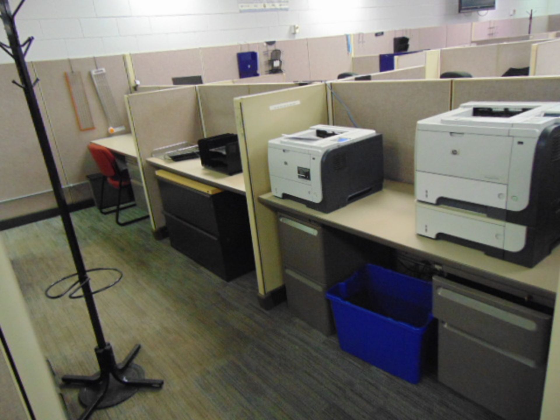 LOT OF OFFICE CUBICLES: (2) printers, (20) chairs, total of (23) desks - Image 9 of 9