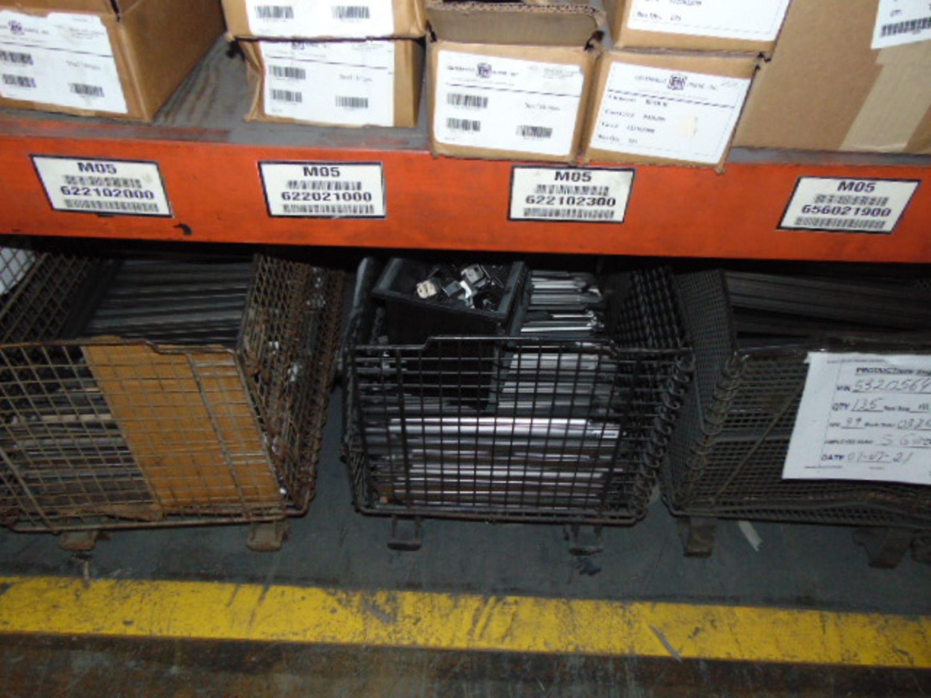 LOT CONSISTING OF: steel hinges & misc. steel components (in two racks & on floor) - Image 2 of 10