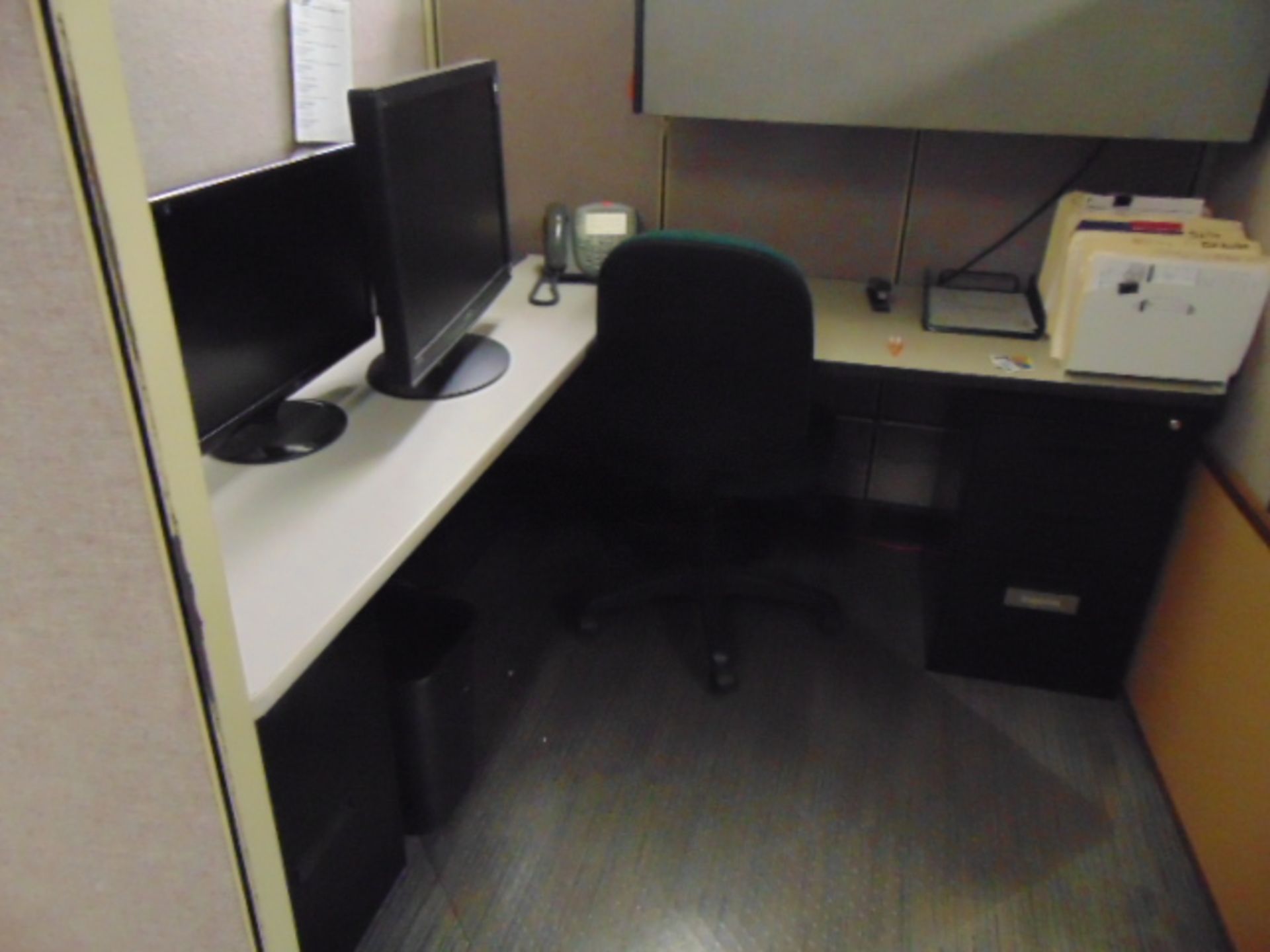 LOT OF OFFICE CUBICLES: total of (11) work stations (no paperwork or computers) - Image 11 of 14
