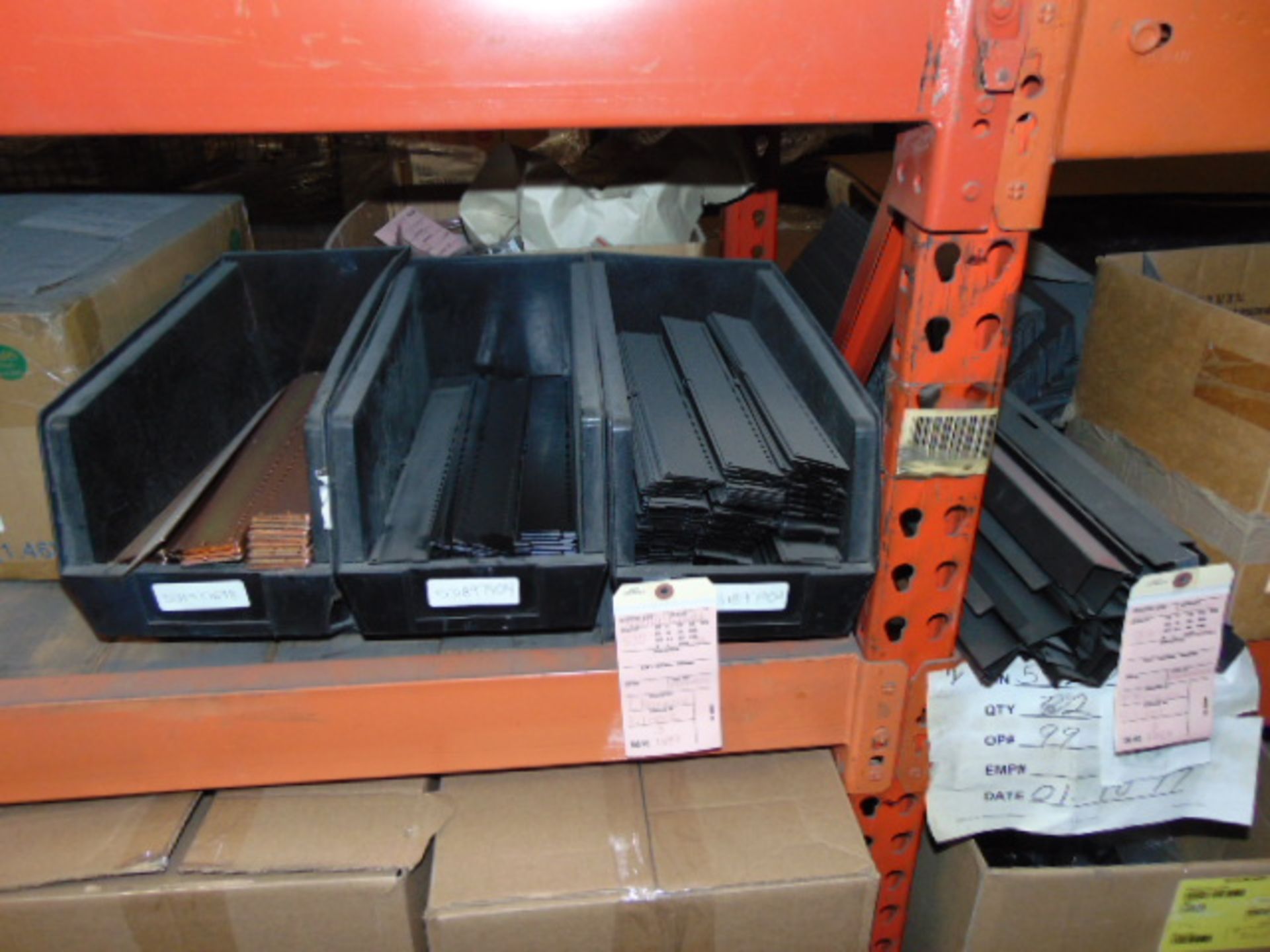 LOT CONSISTING OF: hardware, assorted steel parts, lockable terminal stands, springs, hinges, lock - Image 22 of 38