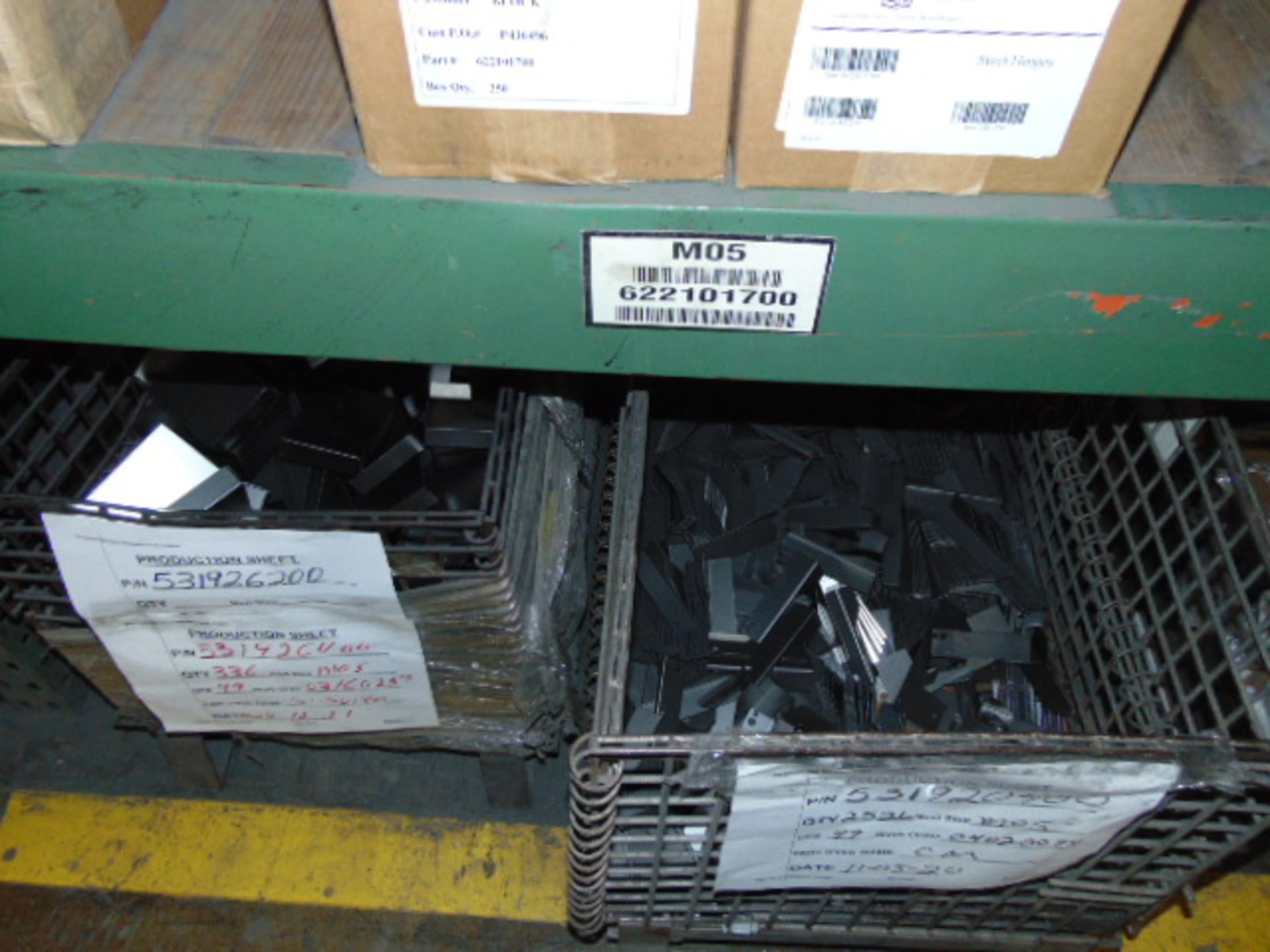 LOT CONSISTING OF: steel hinges & misc. steel components (in two racks & on floor) - Image 5 of 10