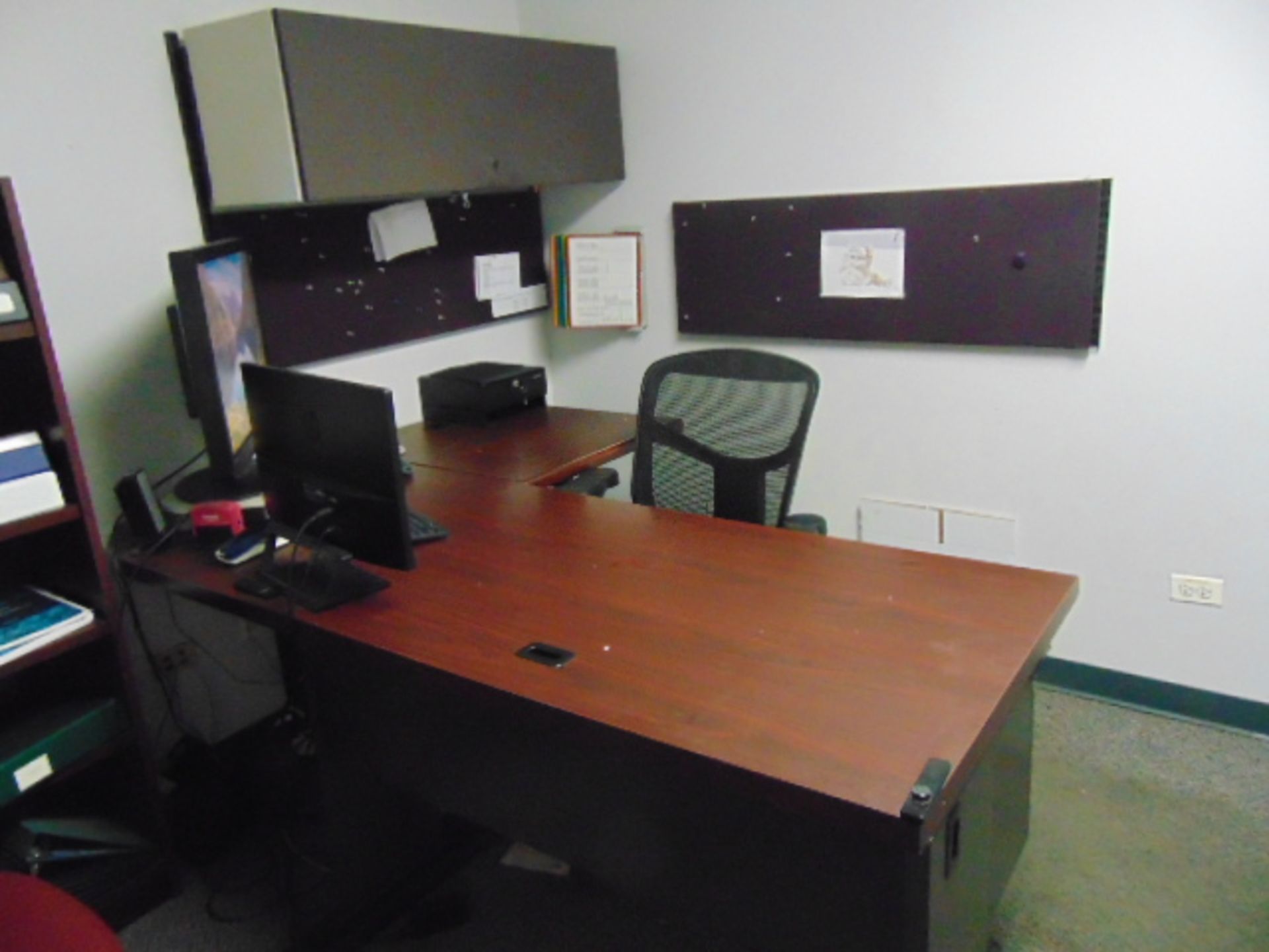 LOT CONSISTING OF: (3) desks, (4) file cabinets, (5) chairs, (2) bookcases & H.P. Printer - Image 6 of 10