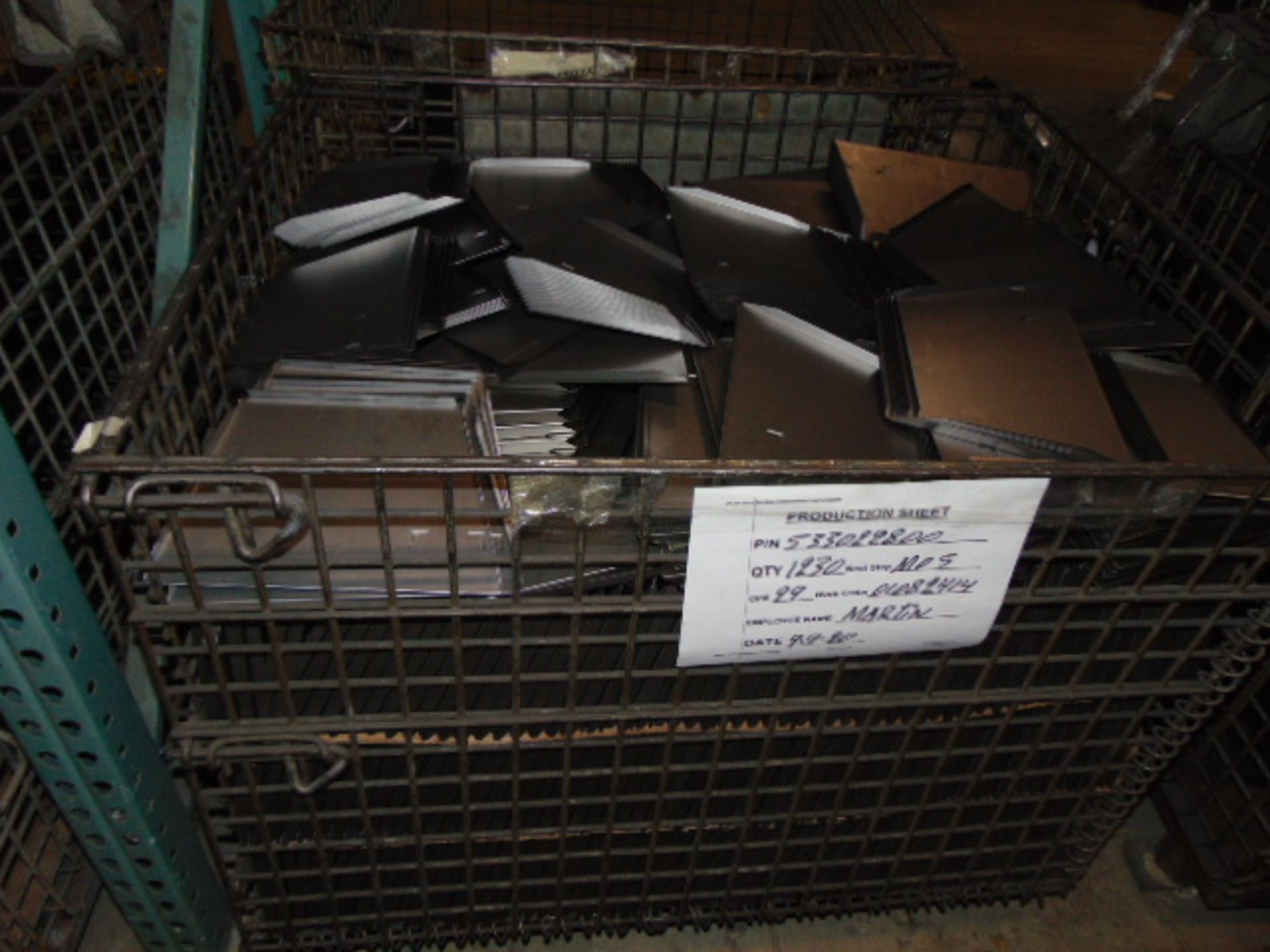 LOT CONSISTING OF: assorted steel in process parts, wire baskets & cardboard (no dies or racks) ( - Image 32 of 39