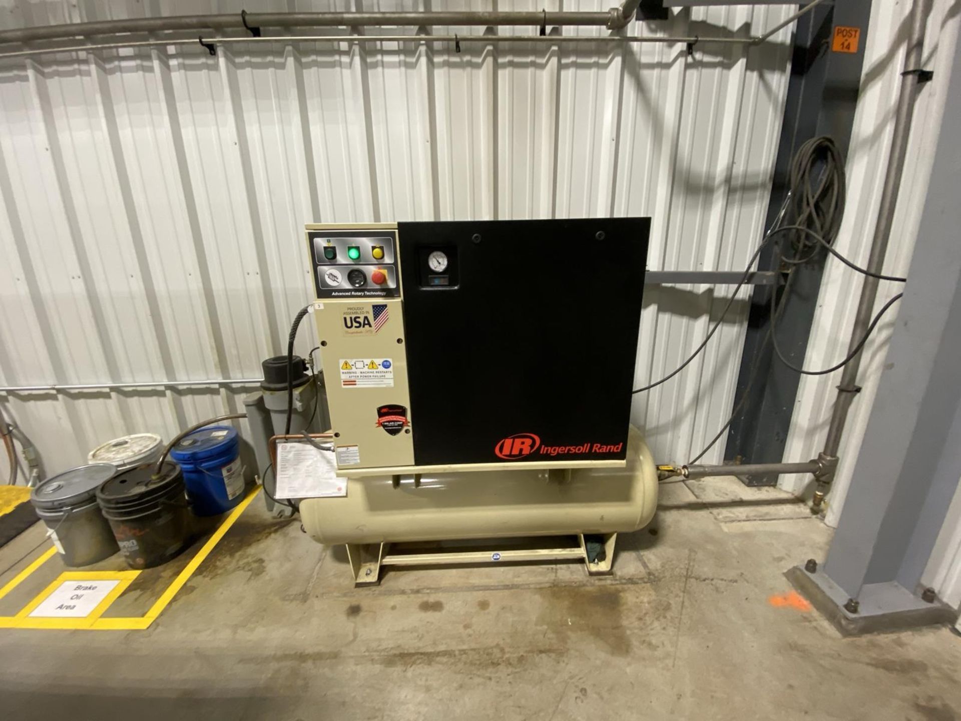 INGERSOLL RAND, UP6-TAS-125WDRY,10 HP, TANK MOUNTED, ROTARY SCREW AIR COMPRESSOR WITH AIR DRYER,