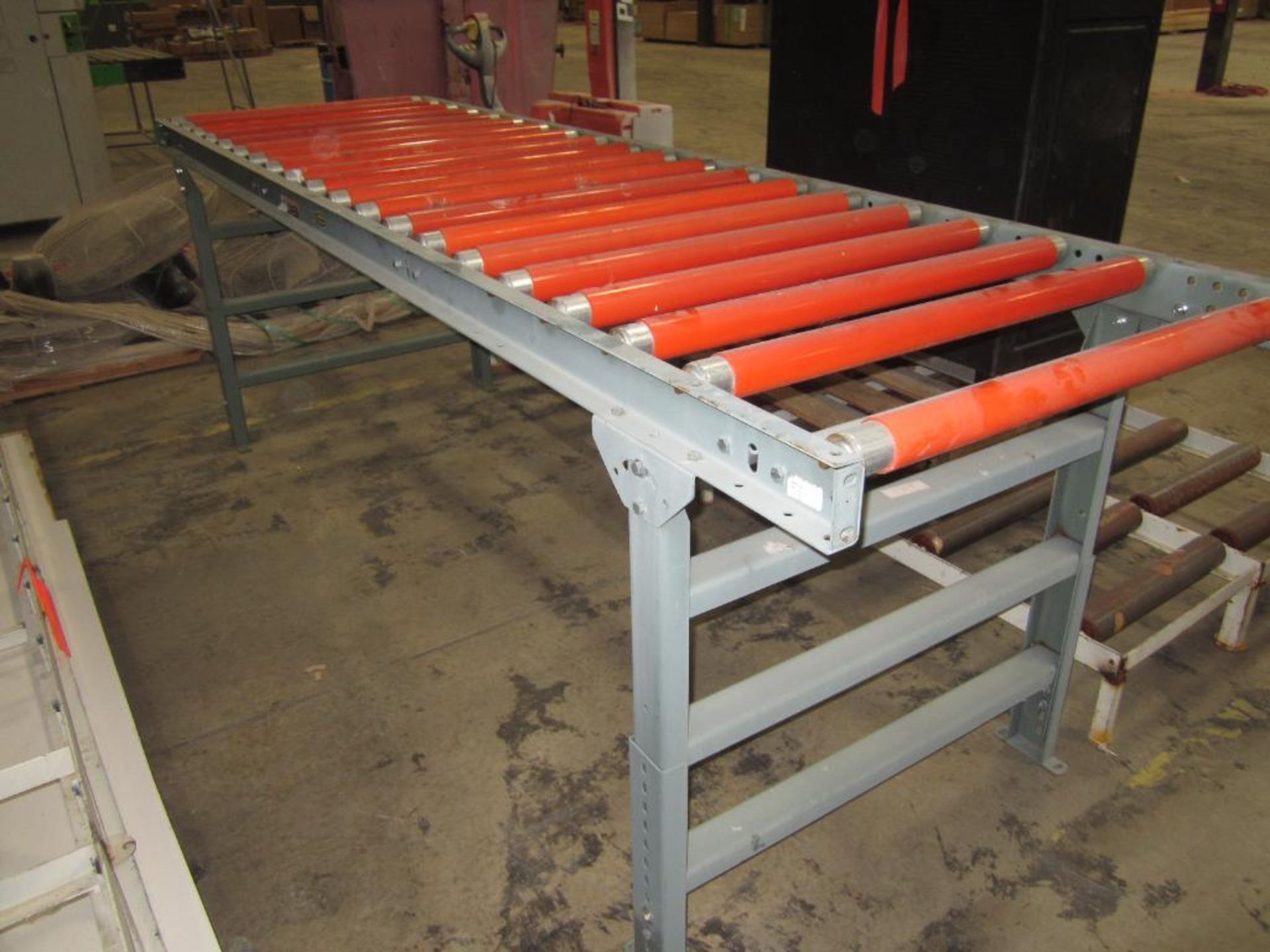 Conveyor rollers no power - Image 2 of 4