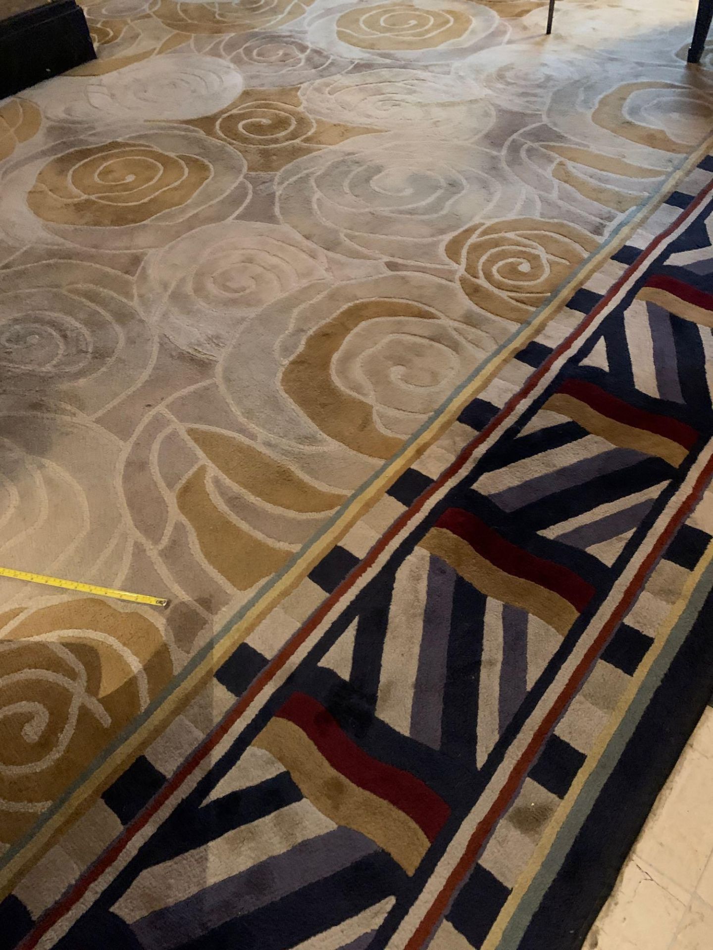 Bespoke Wool Carpet Approximately 6 Metersx 5.5 Meters Beige And Cream Field With Geometric Blue, - Image 3 of 4