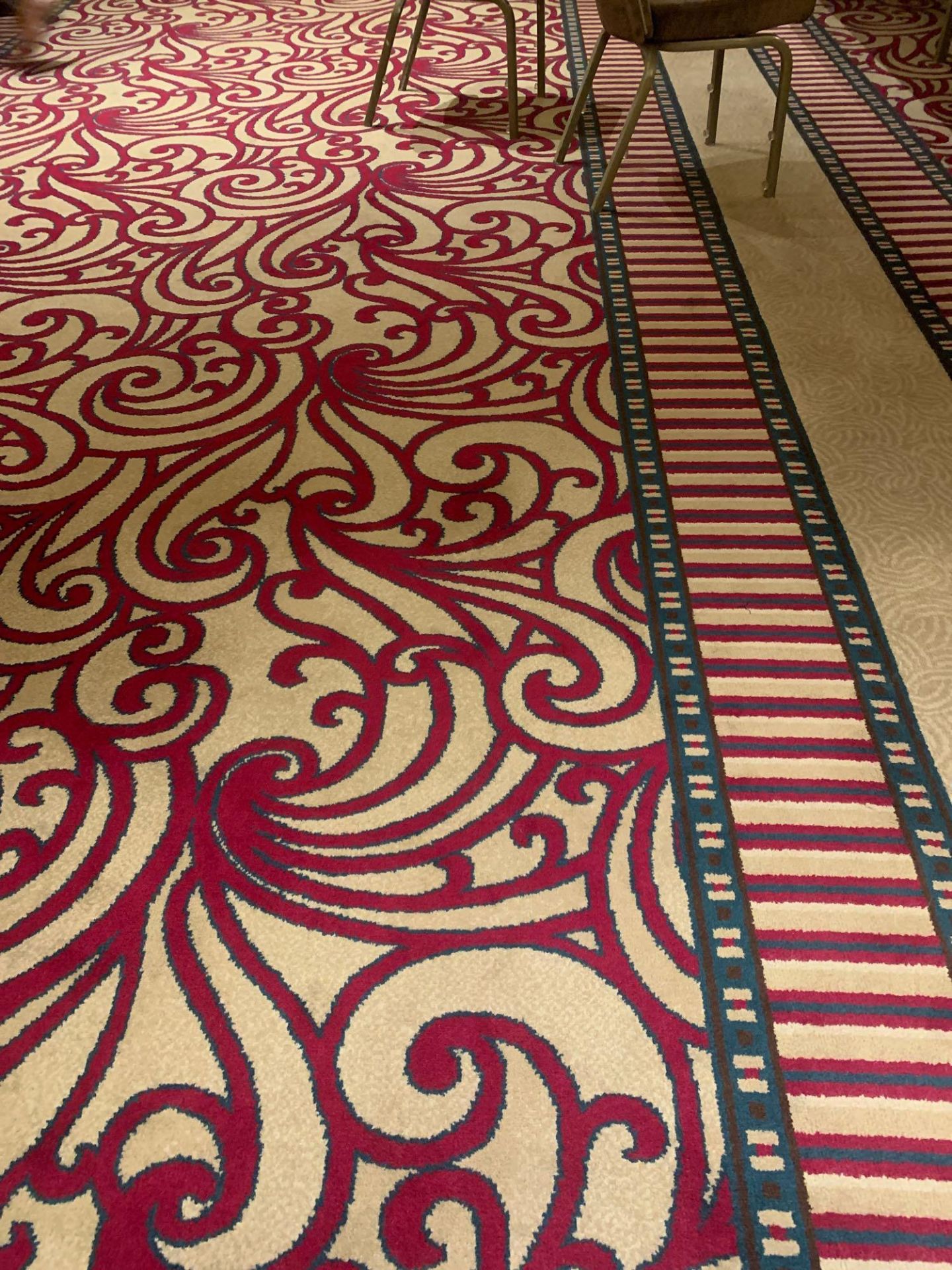 Bespoke Wood Carpet Approximately 12mx 15m Beige Field Carpet With Red Bold Medallions With A - Image 2 of 4