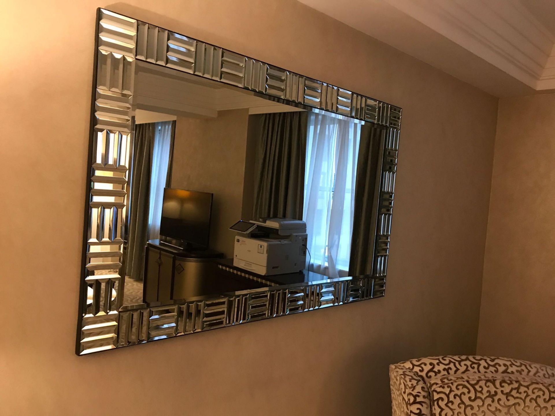 Rectangular Bevelled Mirror With Bevelled Mirror Detail Frame 100cm Lengthx 160cm Width ( Loc 310)