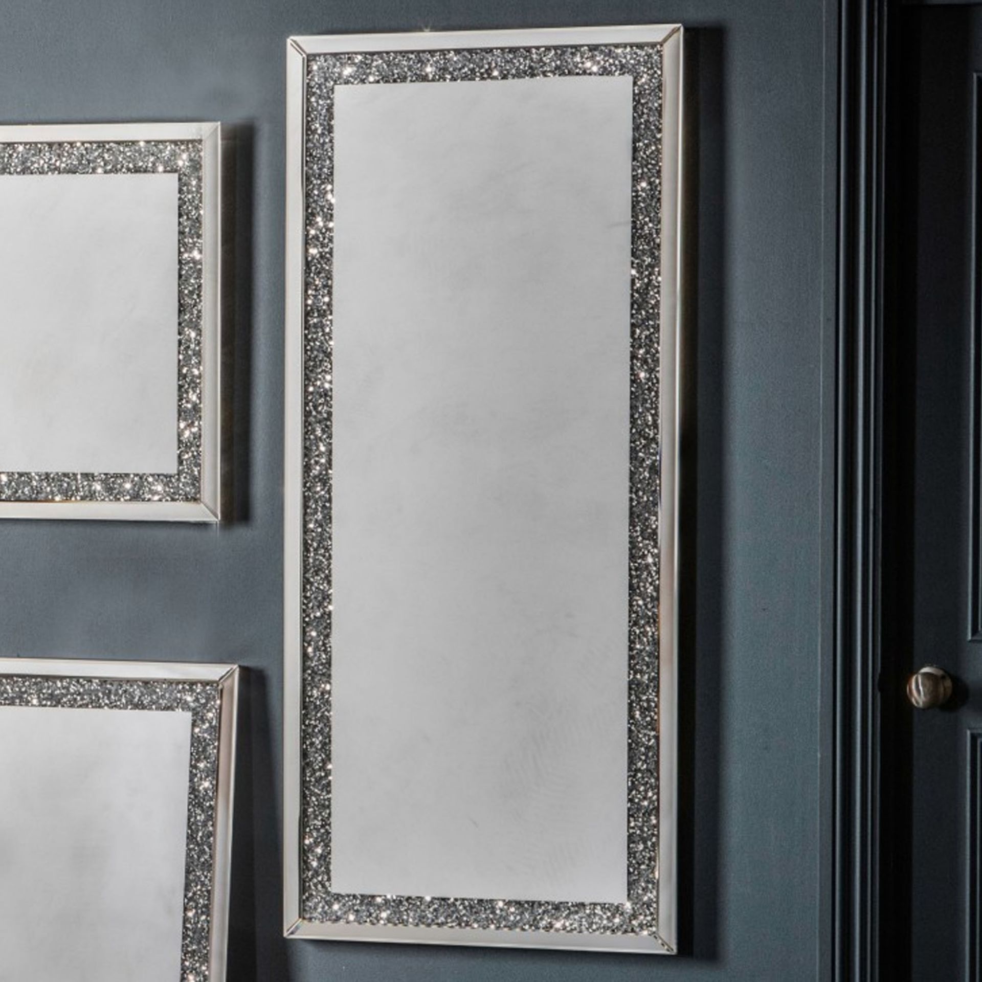 Westmoore Silver Mirror exquisitely detailed and has a beautiful silver finish. This stunning mirror