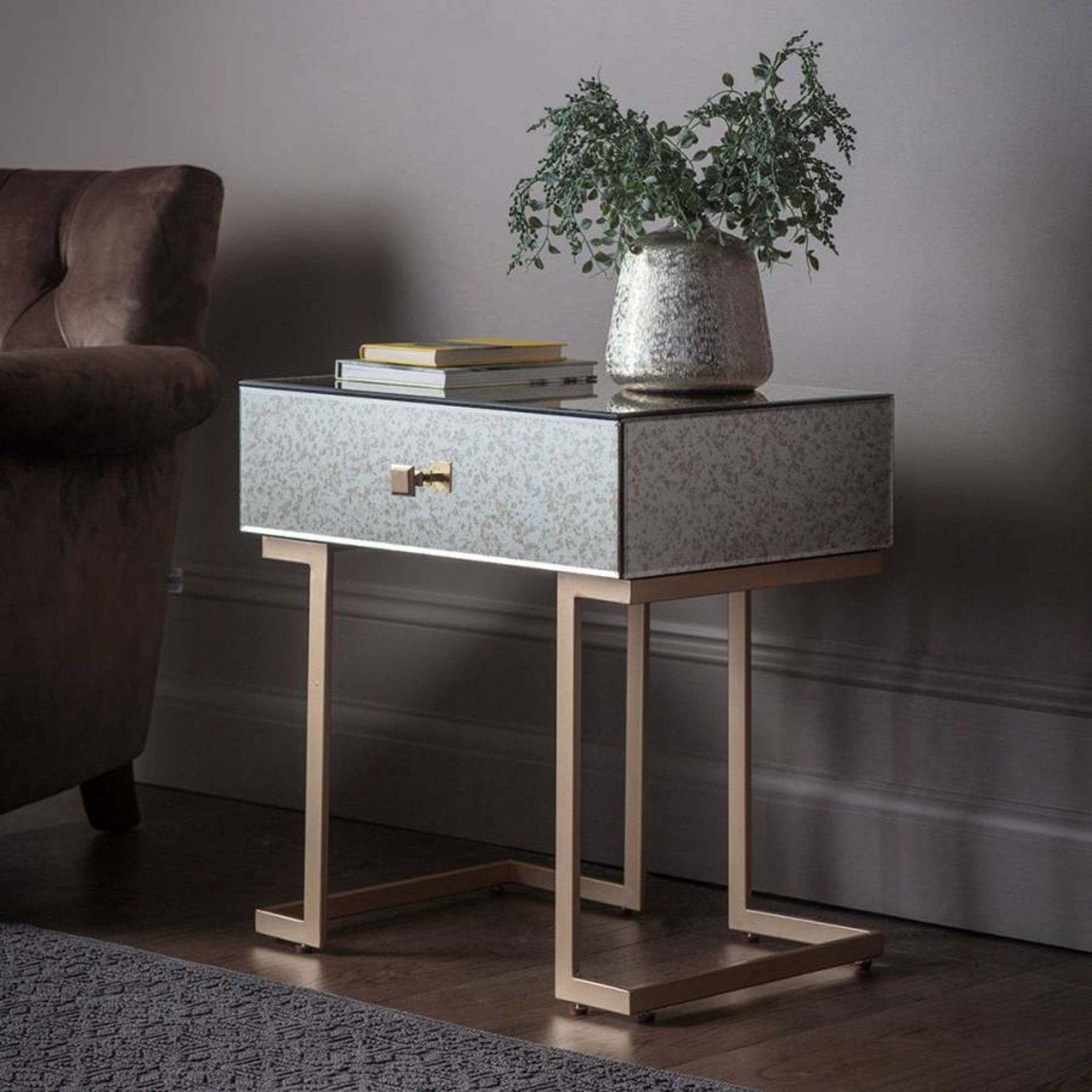 Amberley 1 Drawer Mirrored Bedside Table Able Is A Noteworthy Addition To Your Living Room With