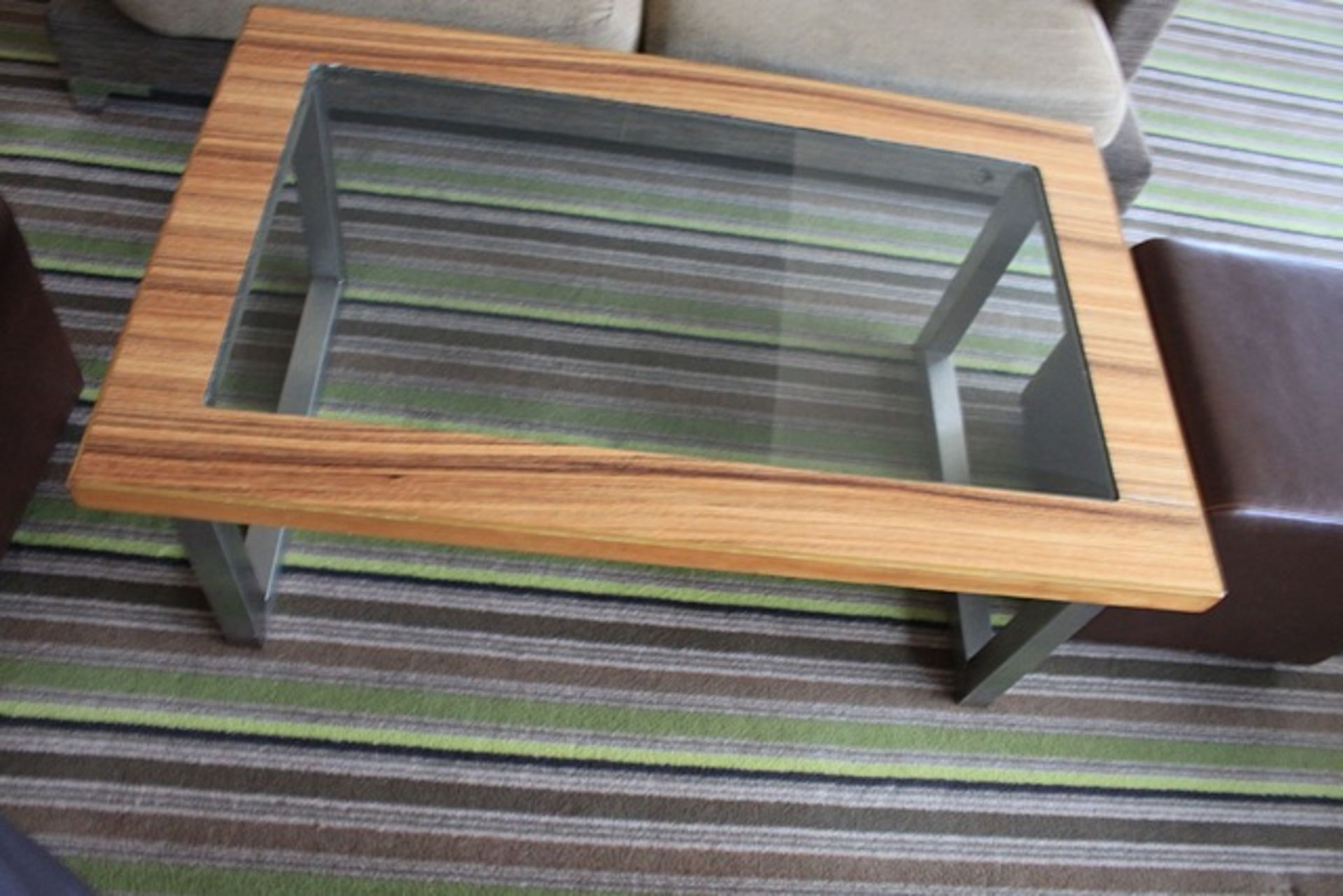 Lyndon Designs Coffee Table Zebrano Timber Frame With Flush Inset 10mm Toughened Glass Top Brushed - Bild 2 aus 4