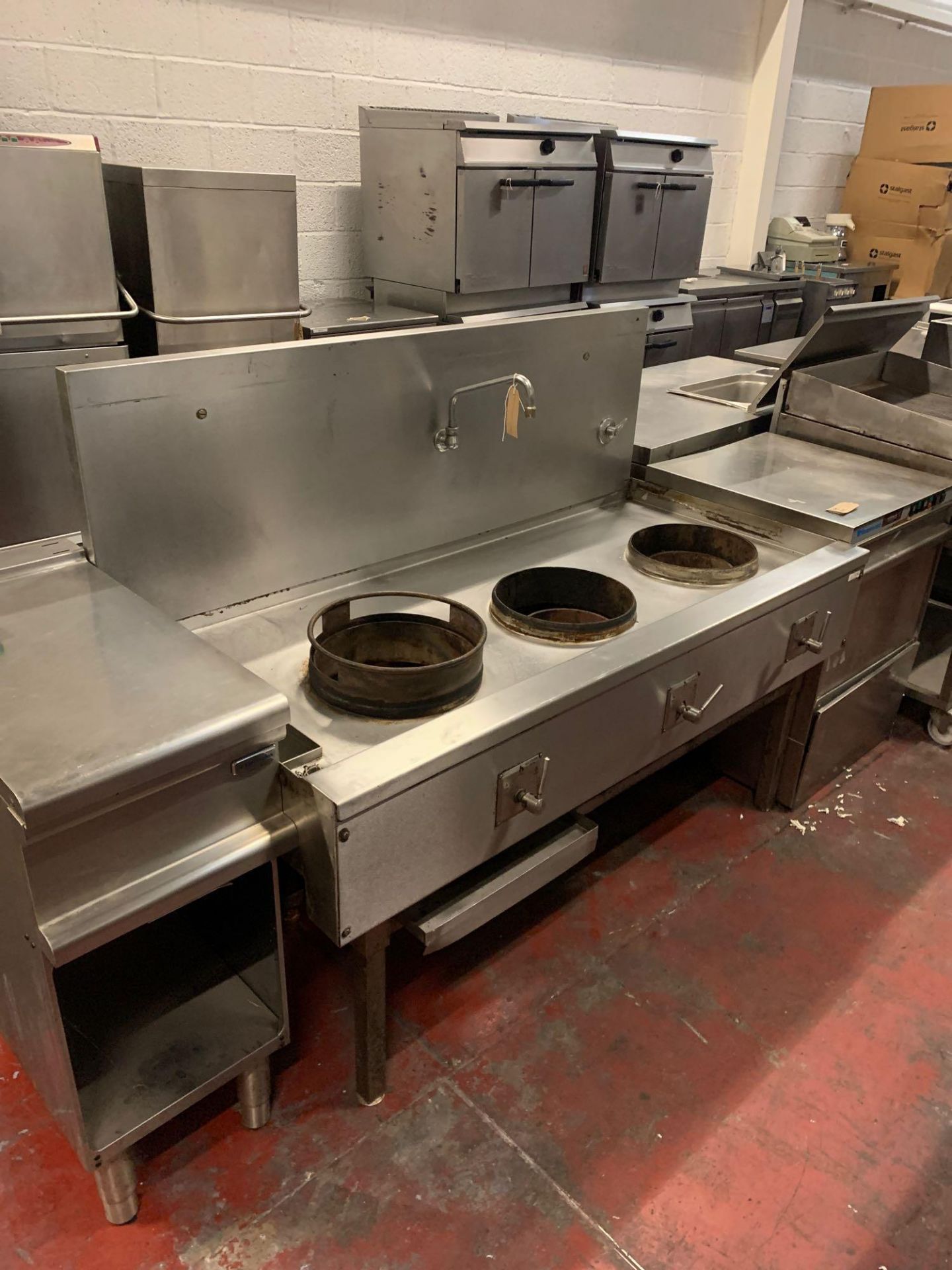 Stainless Commercial Heavy Duty Wok Range . 3 X Burner Rings And Gas Control Tap And Back Splash 150
