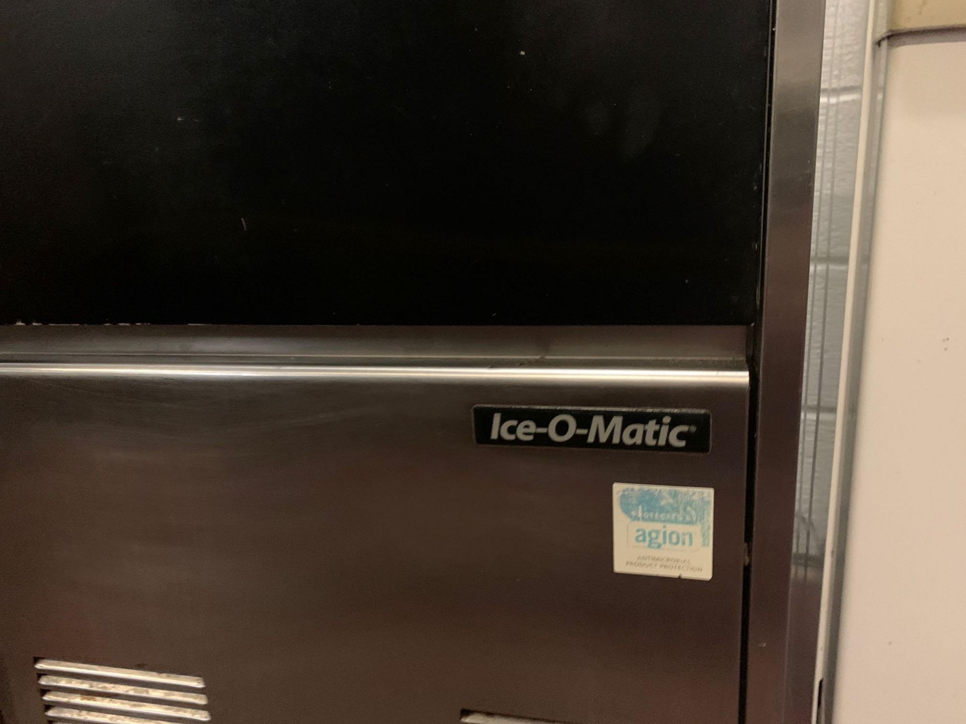 Ice-O-Matic 45a Ice Maker Stainless Steel 53 X 53 X 84cm - Image 2 of 4