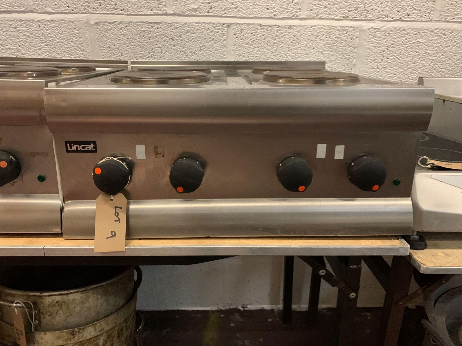 Lincat HT6 Silverlink 600 Boiling Top 4 Plate (Electric)Mode HT6 - A003 60cm X 60cm X 27cm - Image 2 of 4