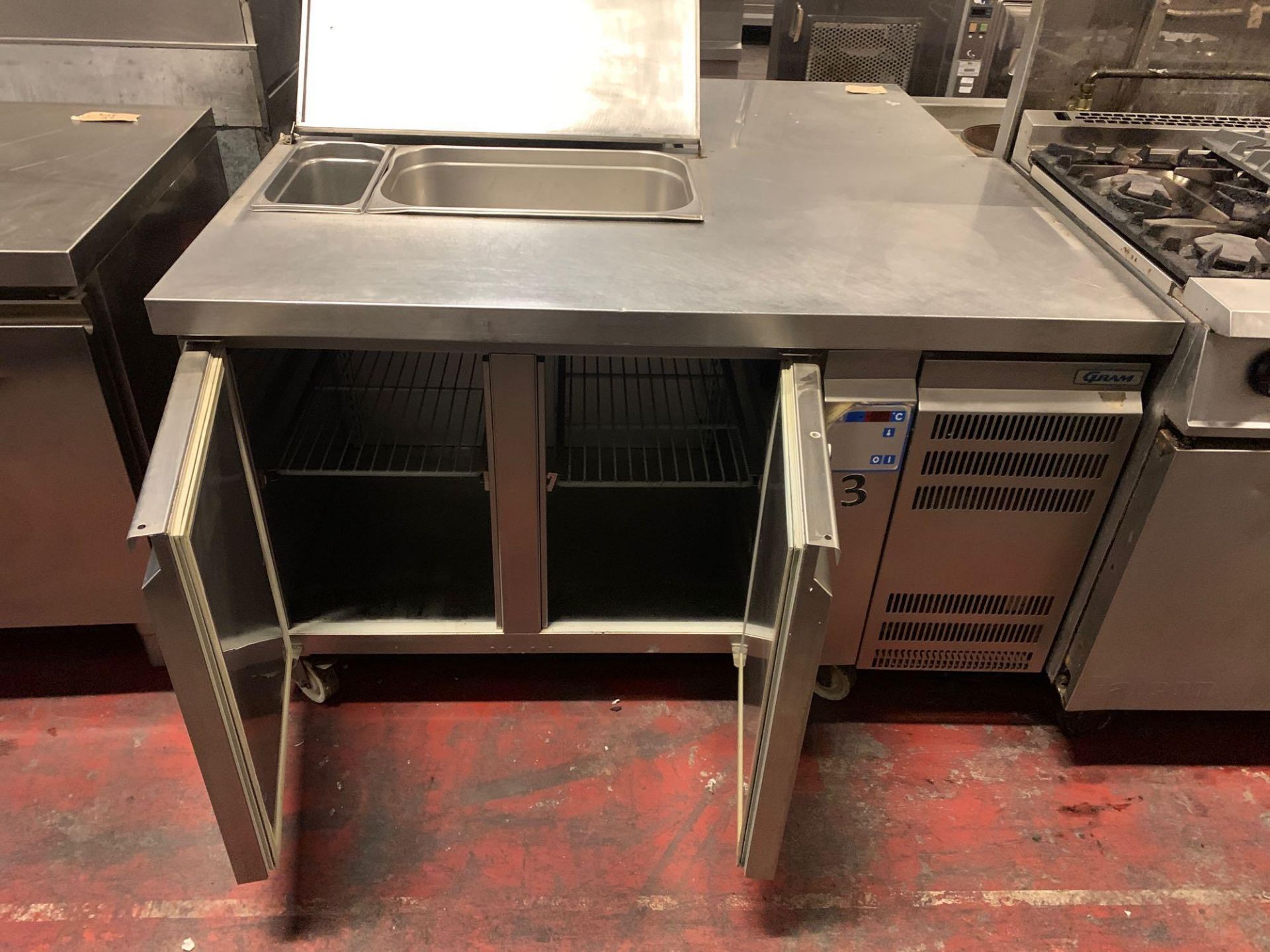 Gram KB1407SL2 2 Door Pizza preparation Unit Stainless Steel Capacity Gross 345 Litres - Image 3 of 4