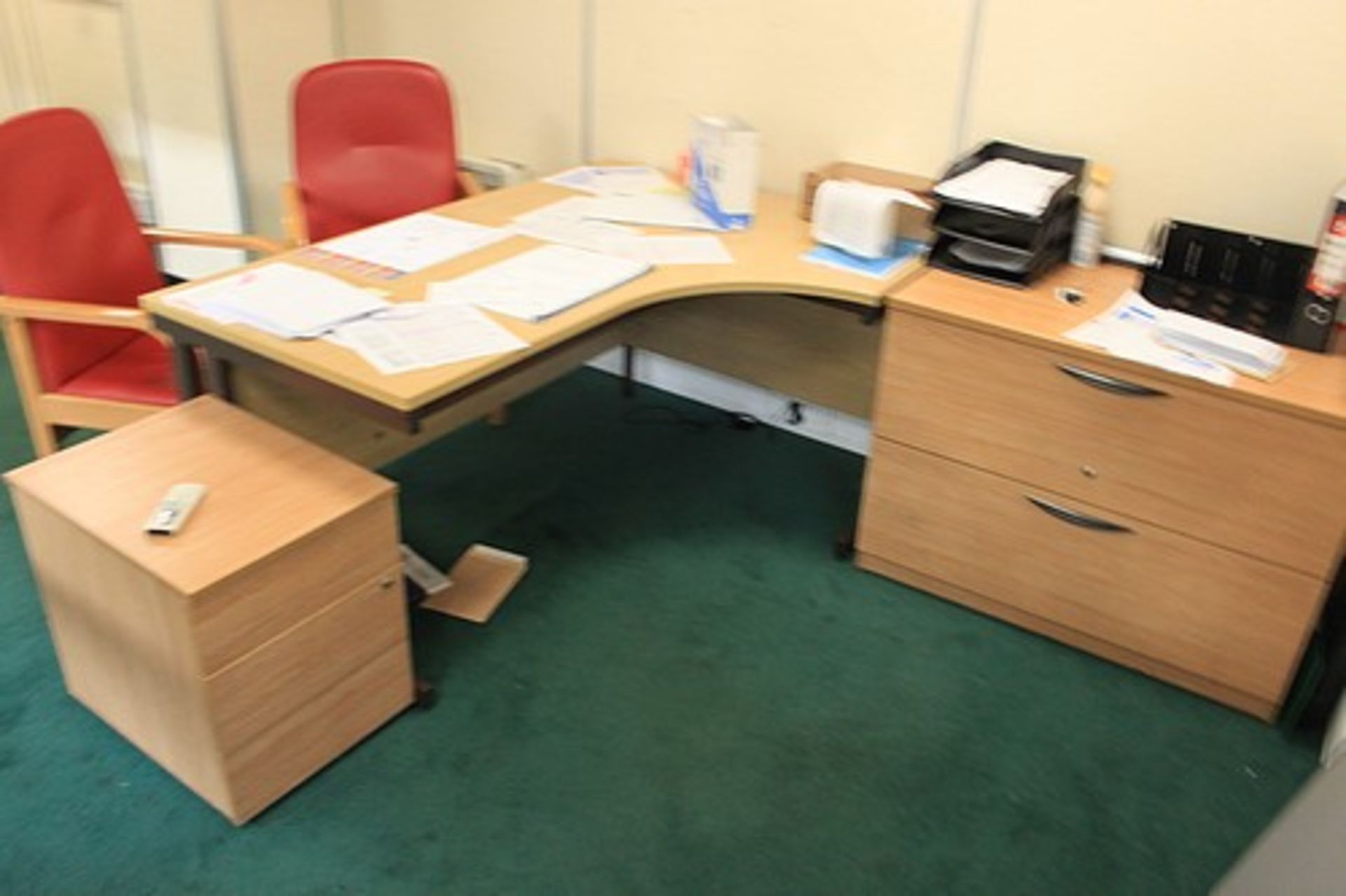 Senator Furniture contents of office furniture comprising 1600mm ergonomic desk two drawer - Image 3 of 3