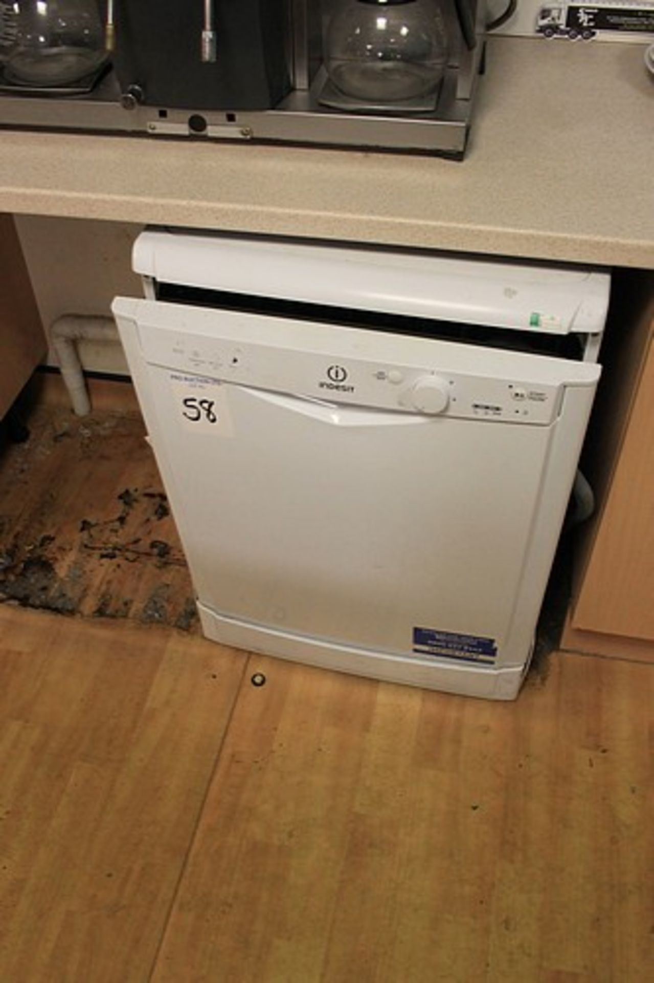 Indesit DFG 15B1 Ecotime Dishwasher in White DFG 15B1 UK F083238 600 x 590 x 850mm