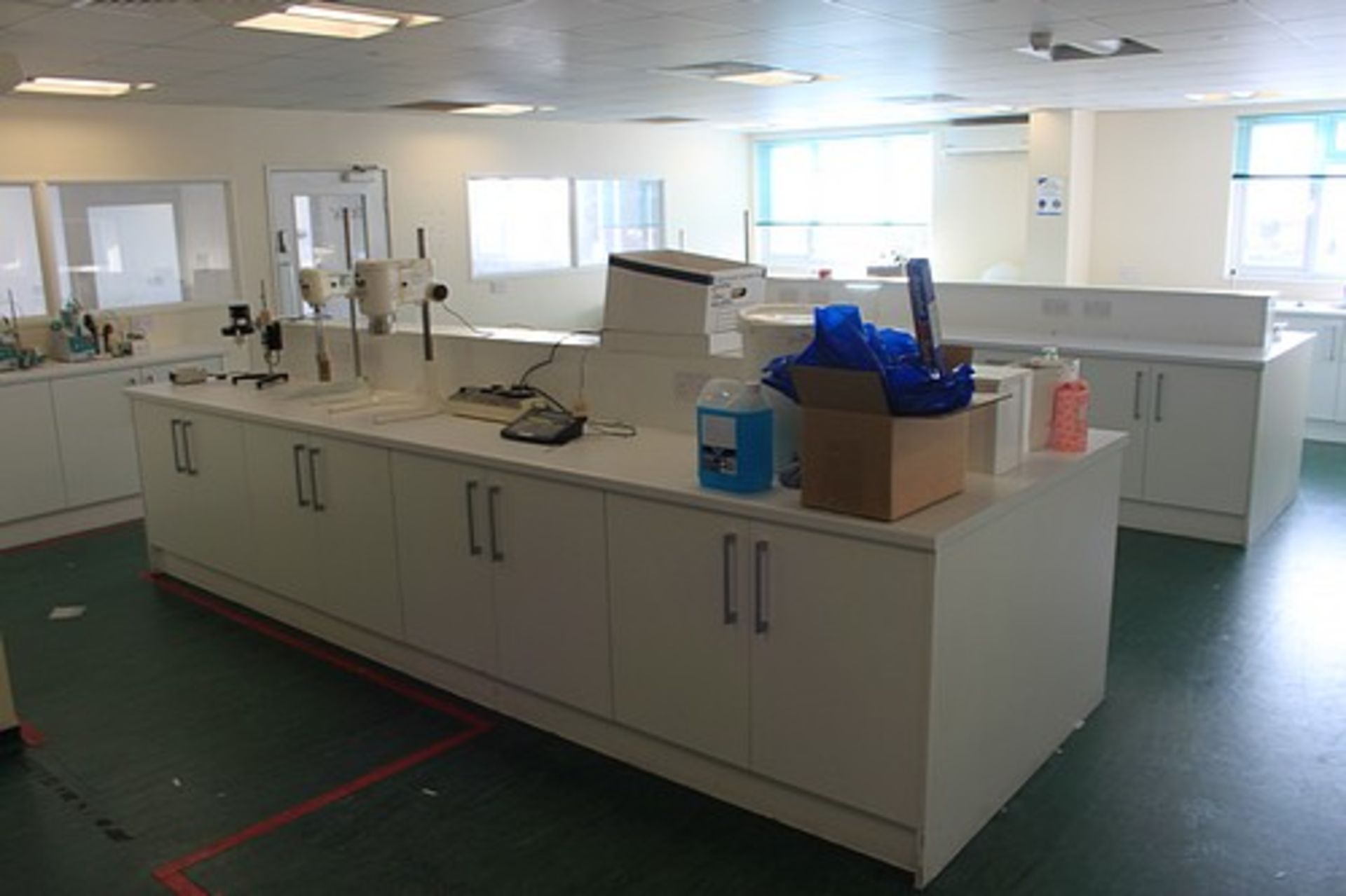 Complete Laboratory cabinets and under bench units white waterproof melamine resin coated faces