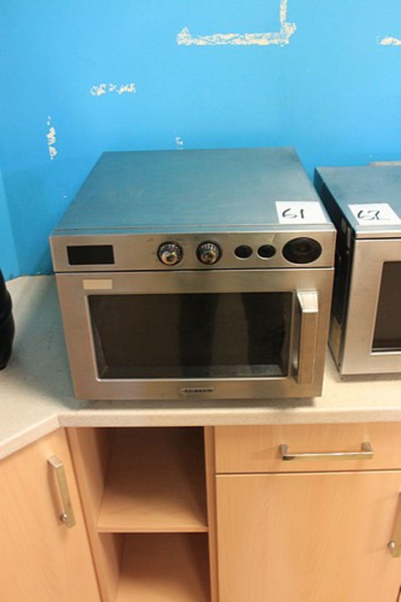 Samsung Commercial Restaurant 1100W Microwave Oven 460 x 530 x 350mm