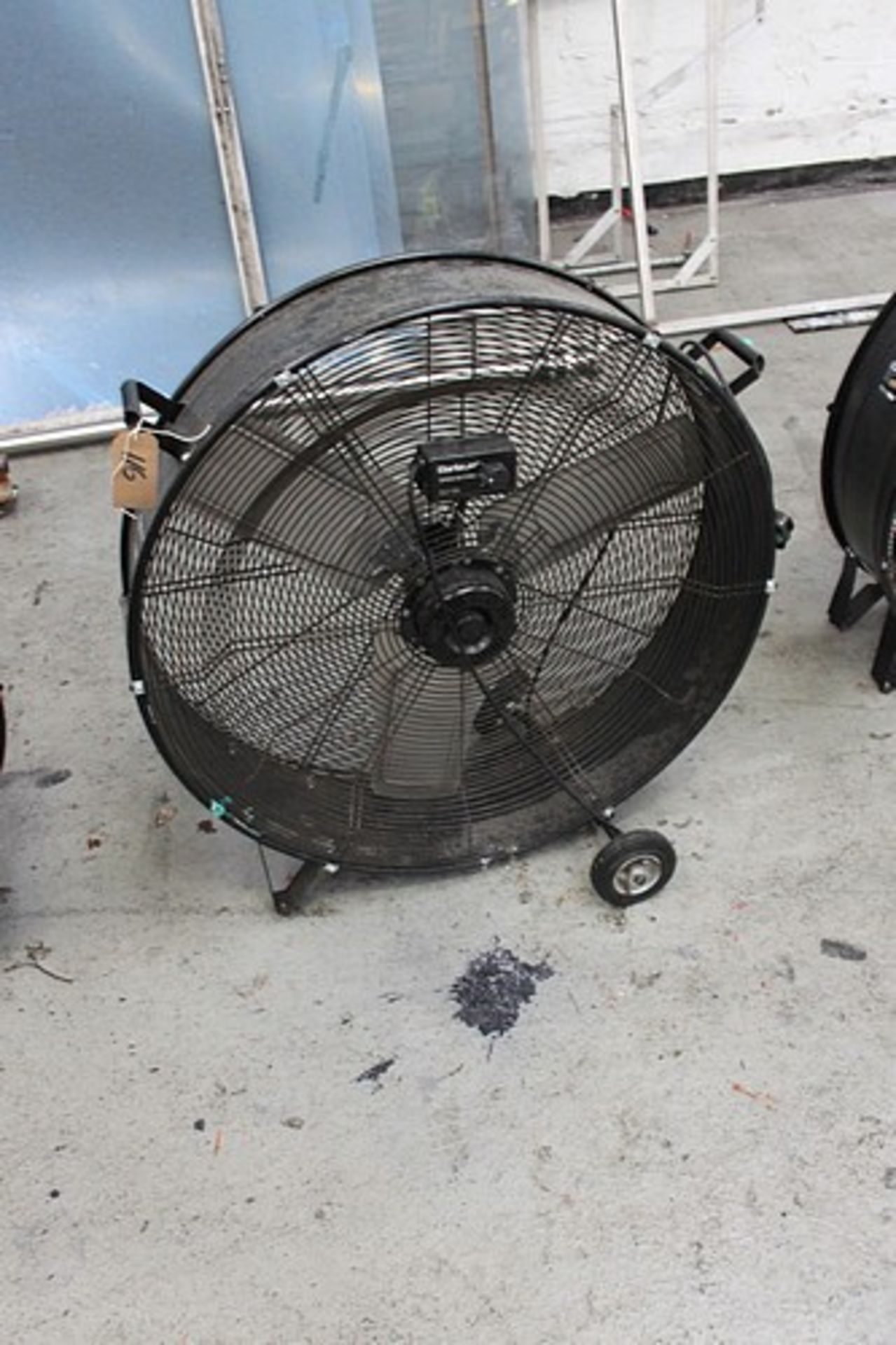 Clarke CAM30 30" Drum Electric Fan 350W floor fan Max. air flow: 248mÃƒâ€šÃ‚Â³/min 830 x 420 x 845